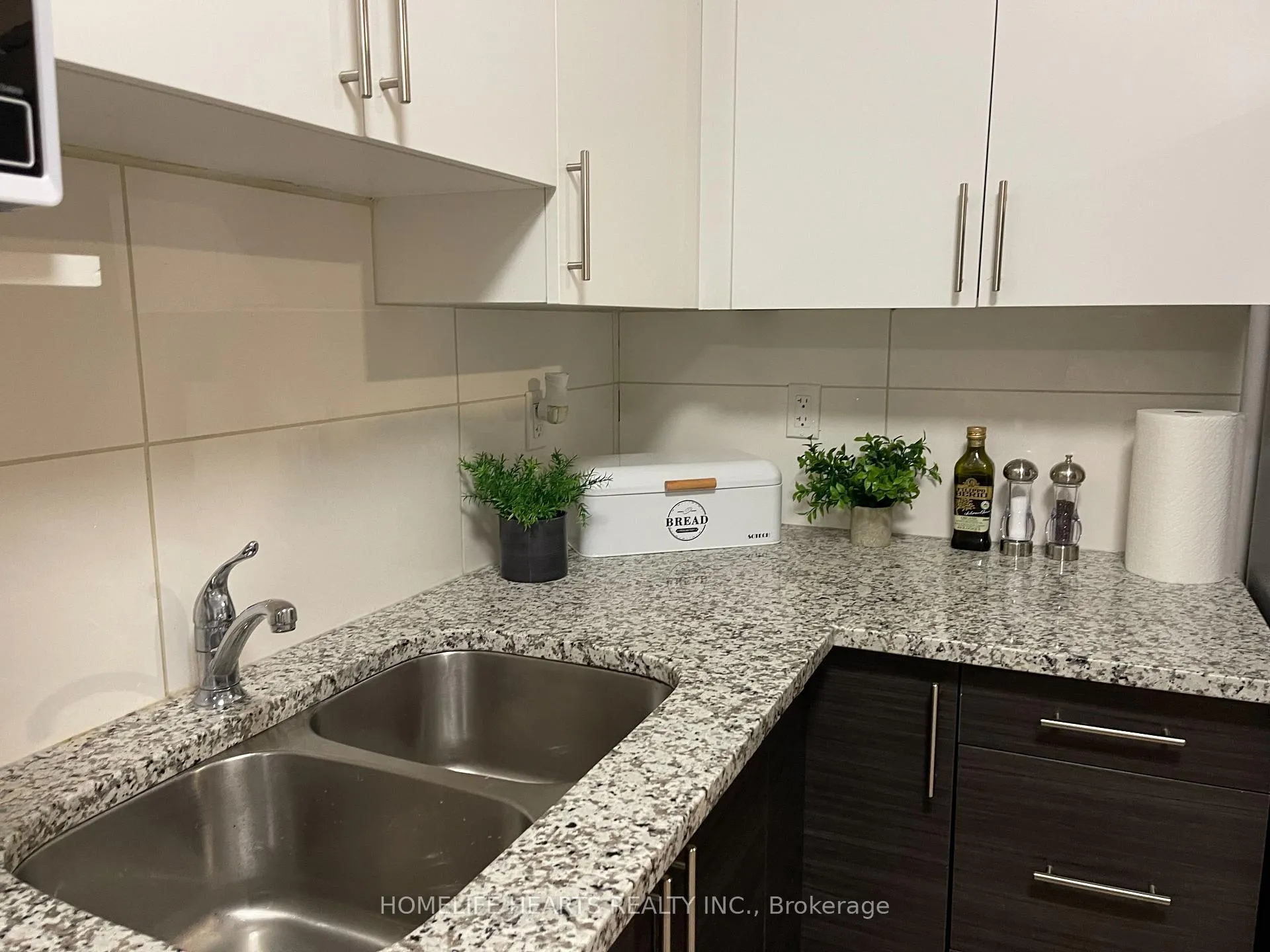 Photo 10 of Unit 367, 258C Sunview Street, Waterloo — HOMEH