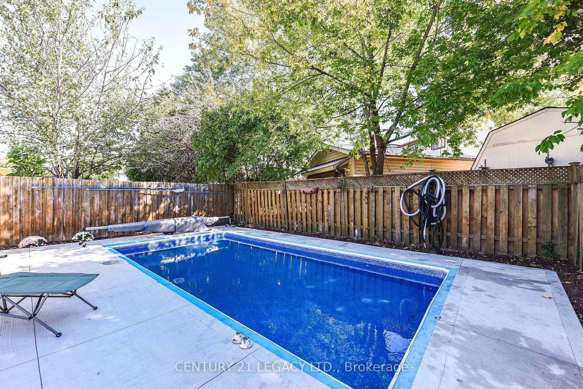 Photo 6 of 11 Bruce Beer Drive, Brampton, Madoc — HOMEH