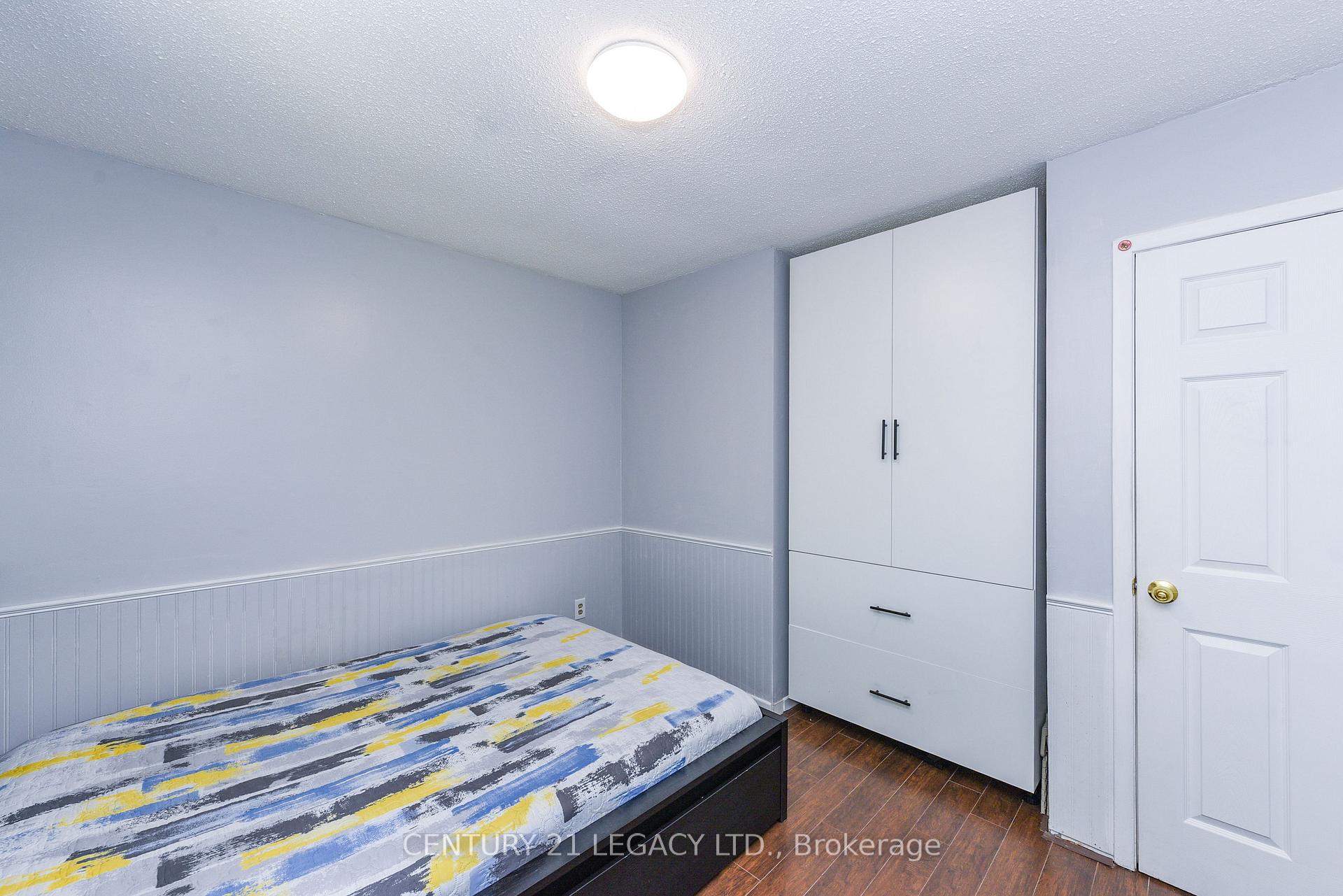 Photo 19 of 11 Bruce Beer Drive, Brampton, Madoc — HOMEH