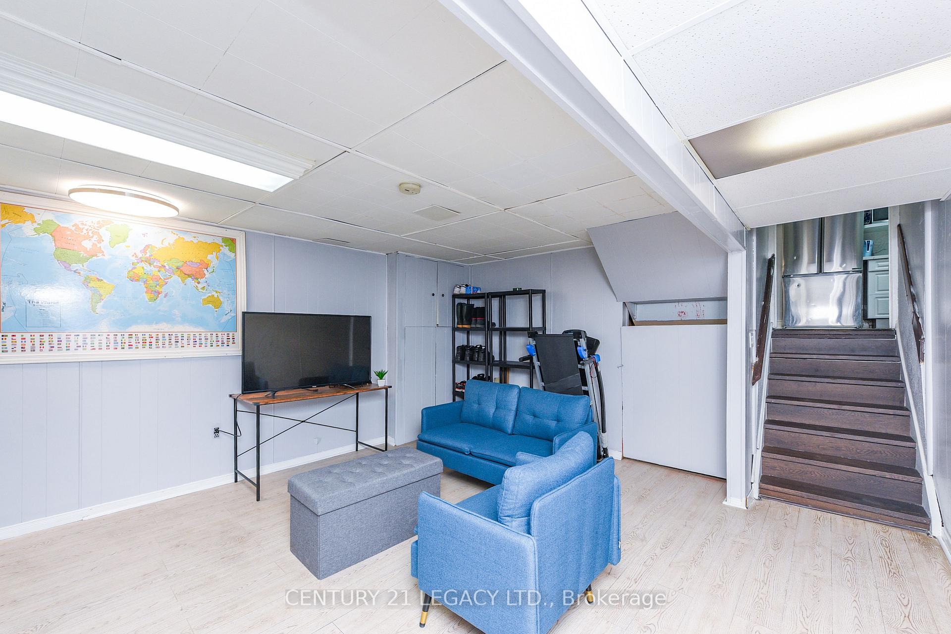 Photo 28 of 11 Bruce Beer Drive, Brampton, Madoc — HOMEH
