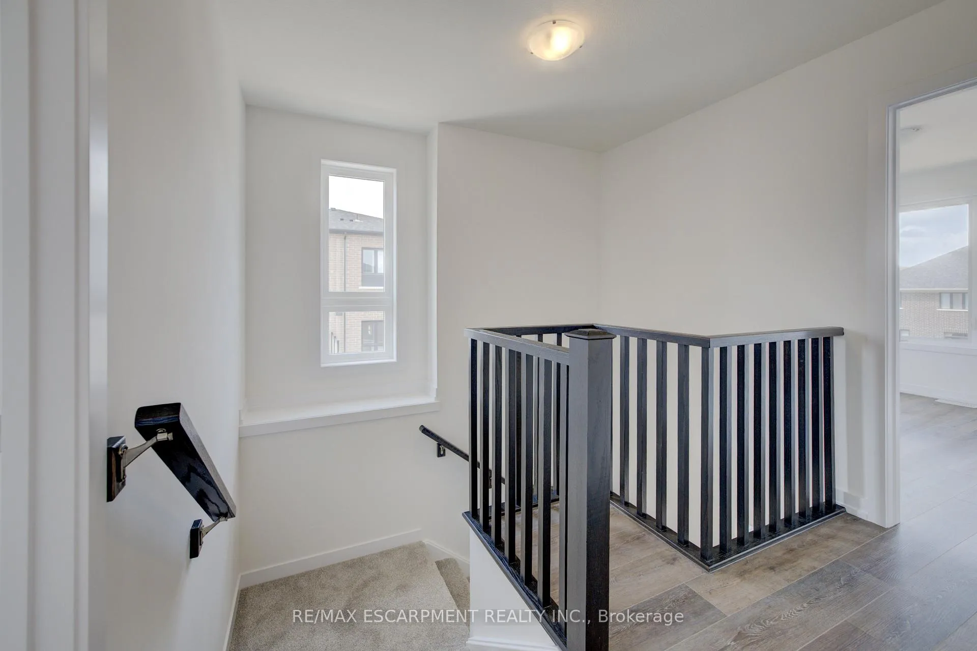 Photo 22 of 251 Burke Street, Hamilton, Waterdown — HOMEH