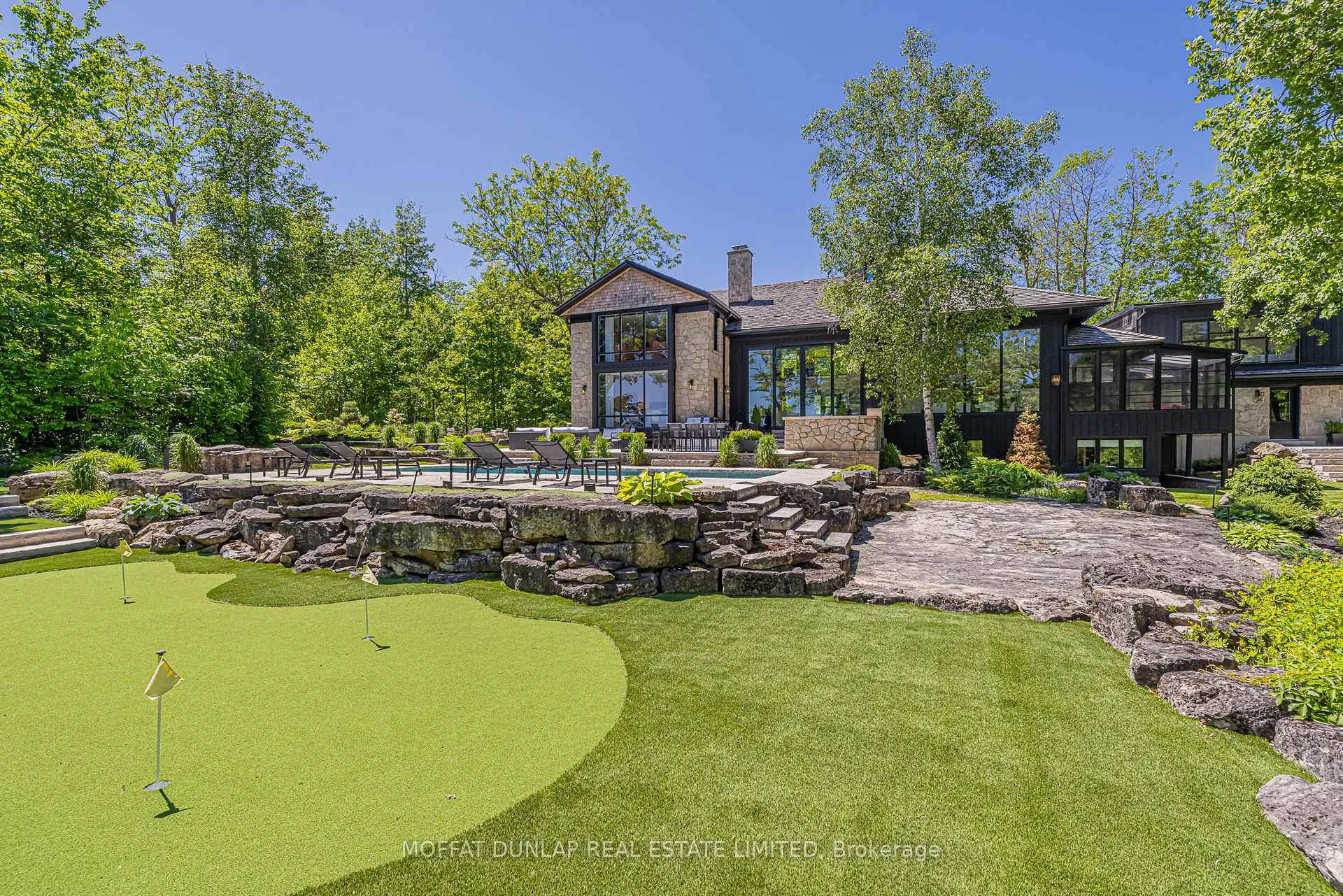 Photo 4 of 15589 Creditview Road, Caledon, Rural Caledon — HOMEH