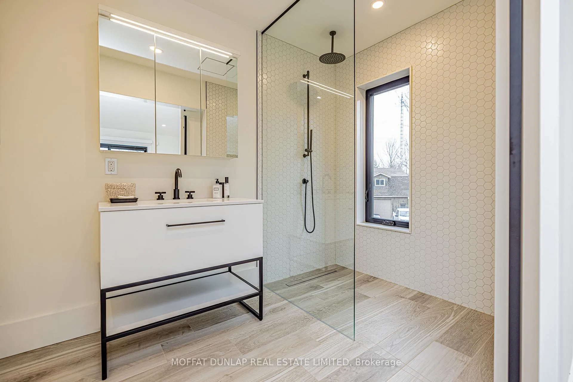 Photo 29 of 15589 Creditview Road, Caledon, Rural Caledon — HOMEH