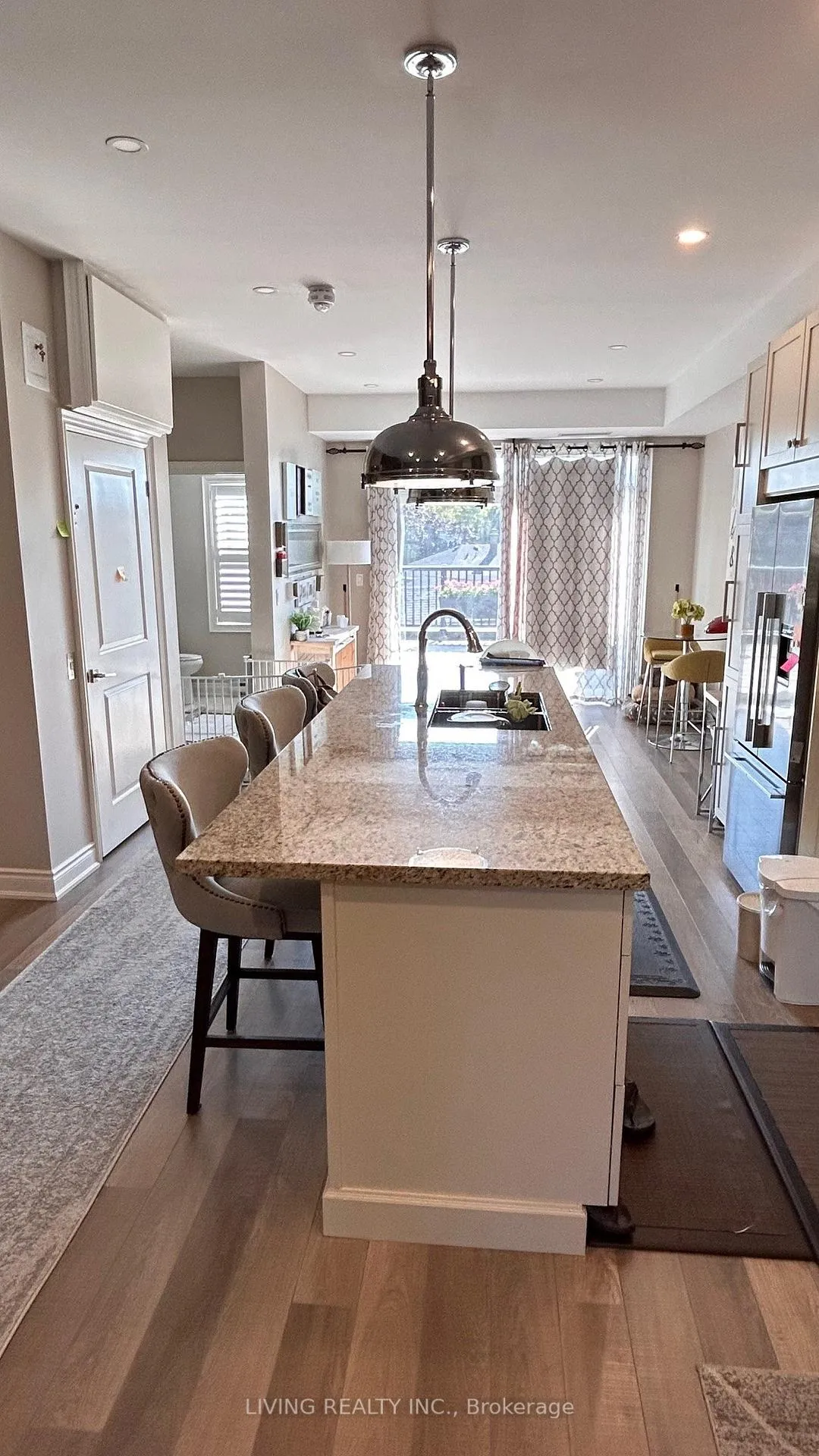 Photo 7 of Unit 202, 17 Baldwin Street, Whitby, Brooklin — HOMEH