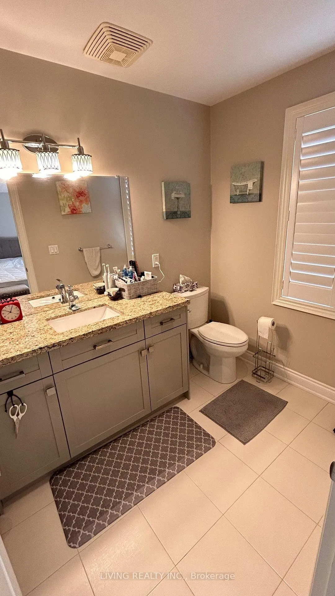 Photo 14 of Unit 202, 17 Baldwin Street, Whitby, Brooklin — HOMEH