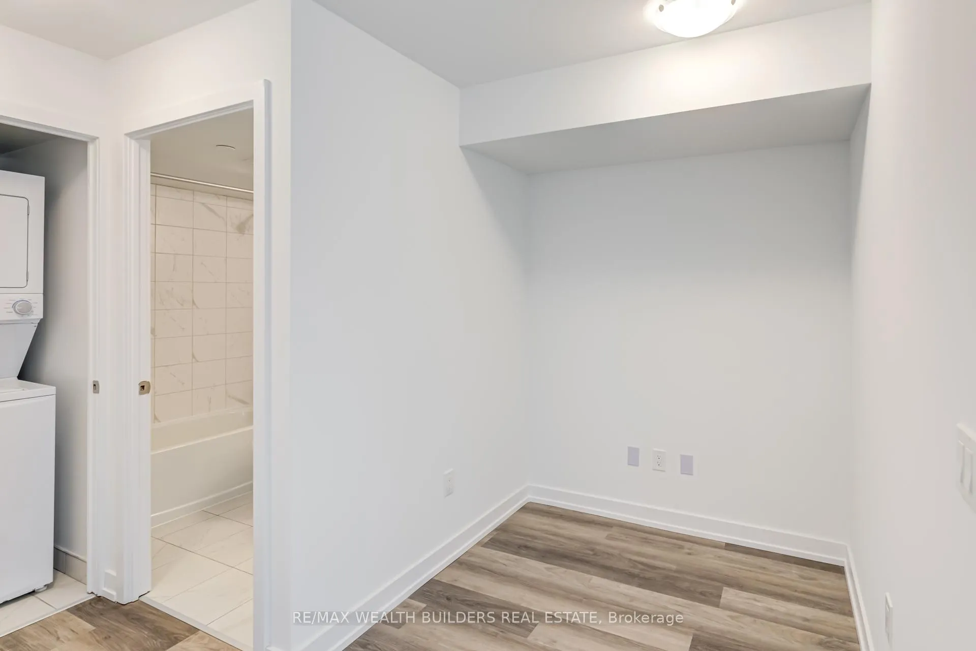 Photo 15 of Unit 805, 1435 Celebration Drive, Pickering, Bay Ridges — HOMEH