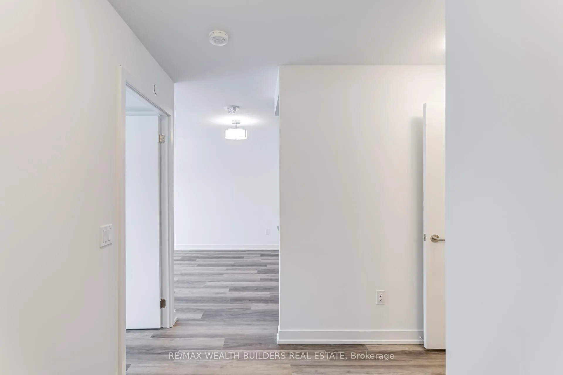 Photo 17 of Unit 805, 1435 Celebration Drive, Pickering, Bay Ridges — HOMEH