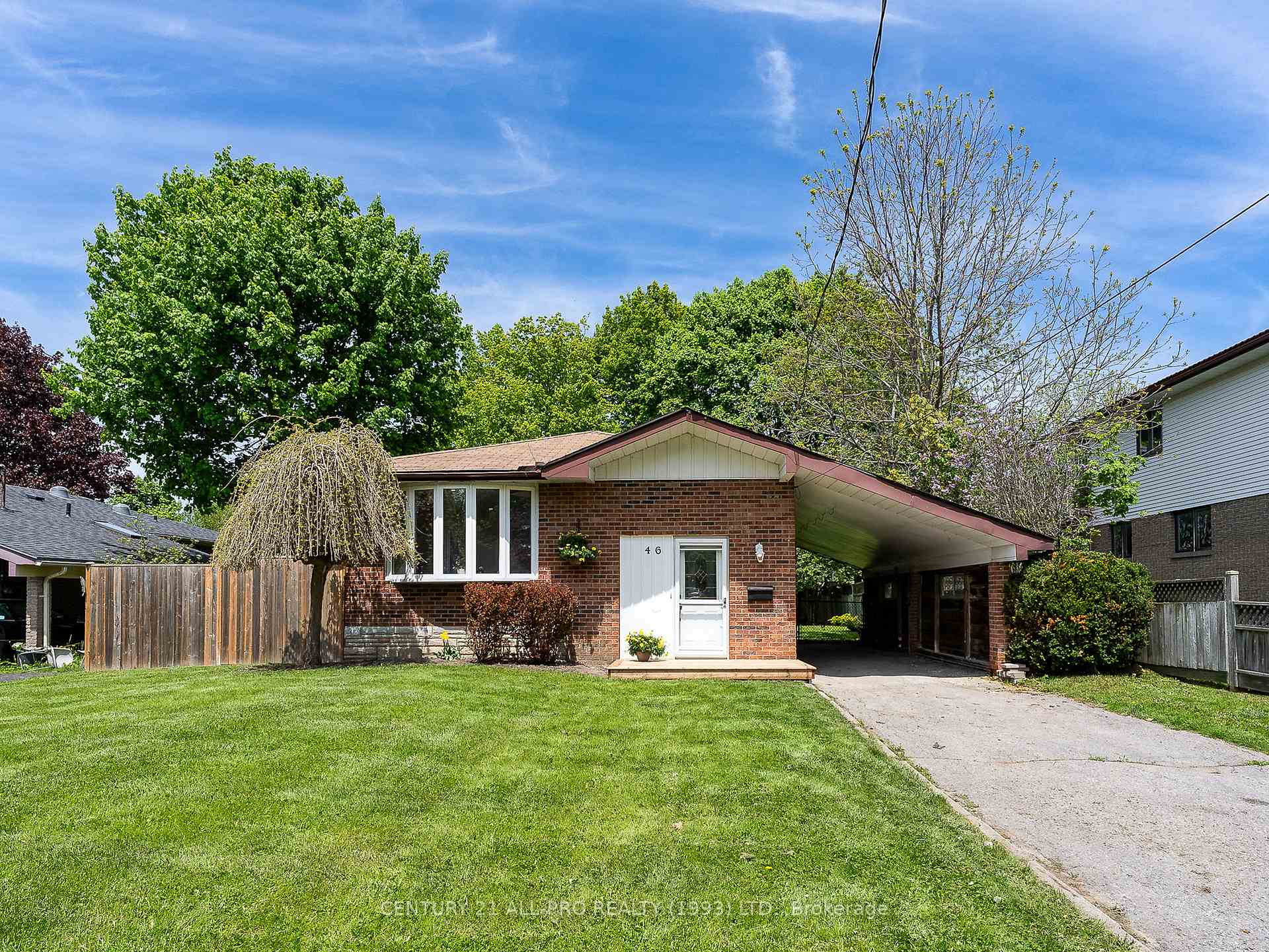 Photo 7 of 46 Meredith Crescent, Cobourg — HOMEH