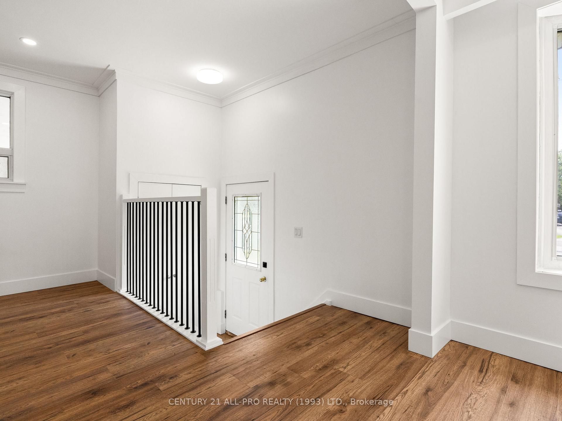 Photo 10 of 46 Meredith Crescent, Cobourg — HOMEH