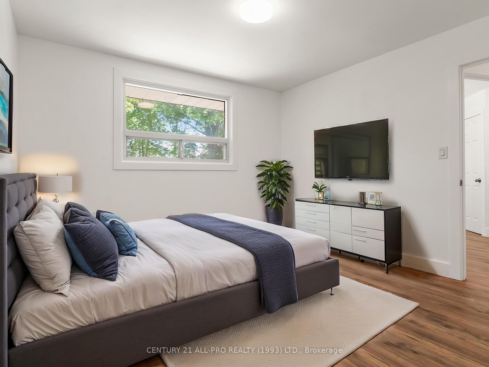 Photo 24 of 46 Meredith Crescent, Cobourg — HOMEH