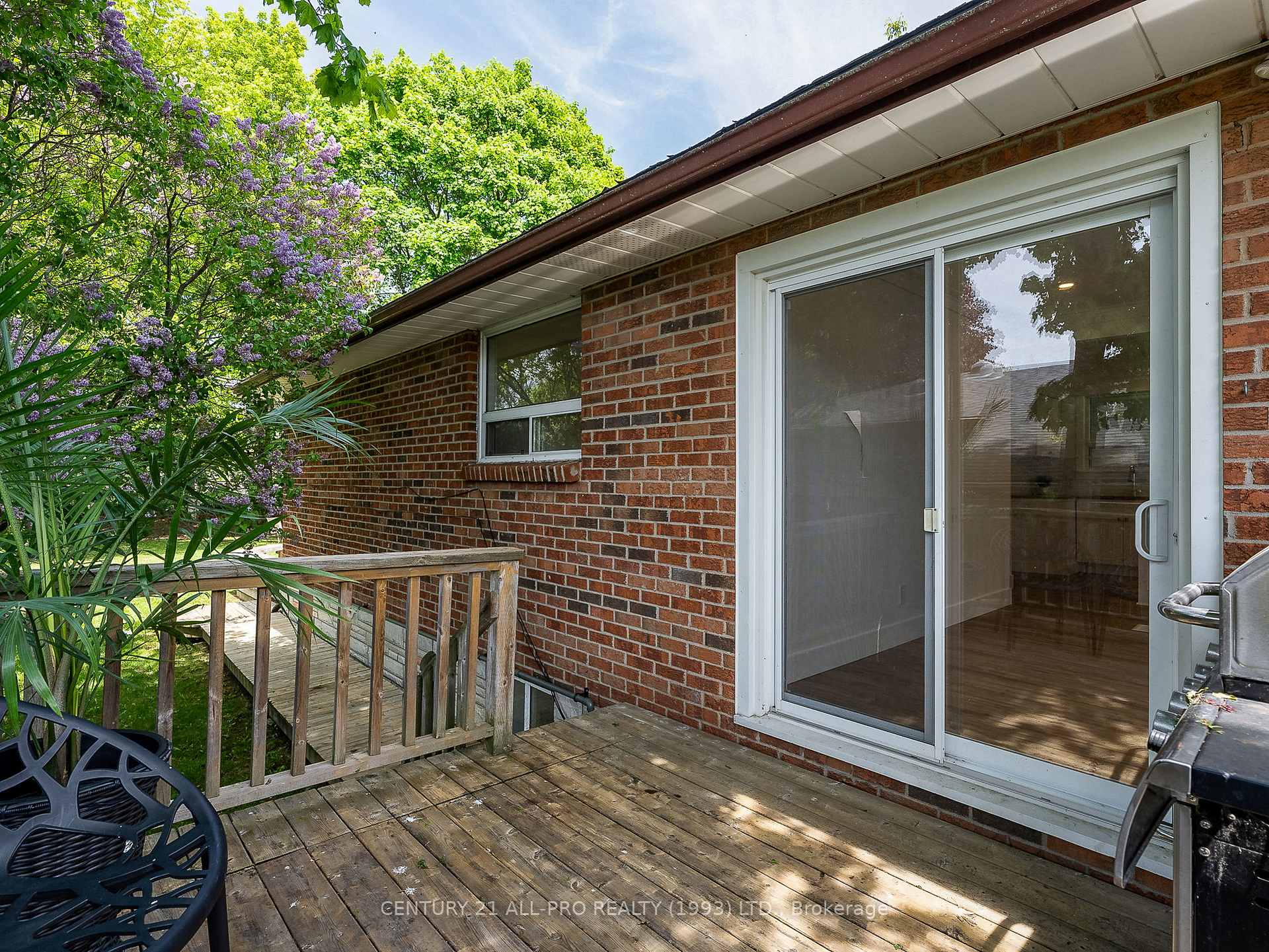 Photo 42 of 46 Meredith Crescent, Cobourg — HOMEH