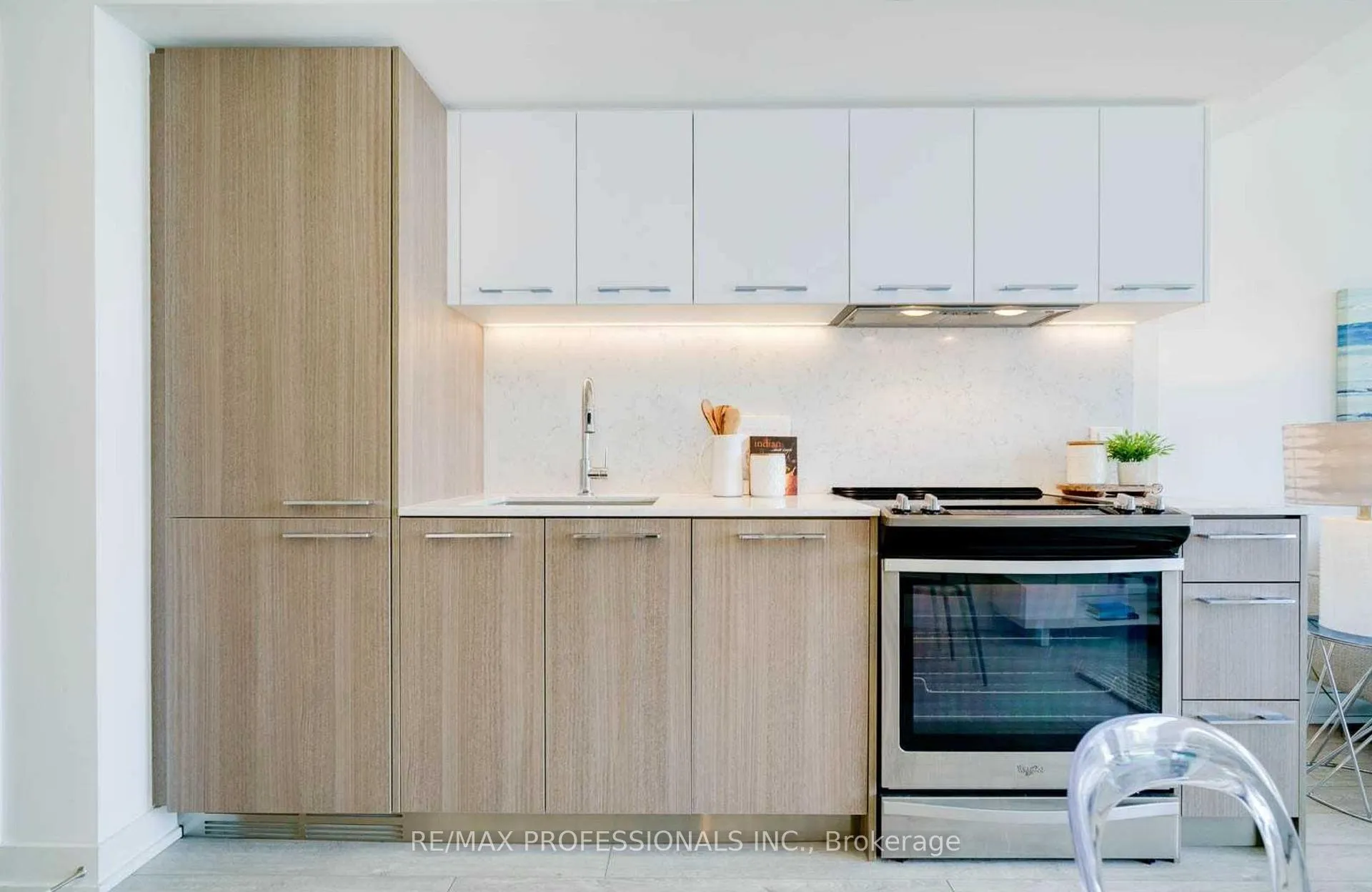 Photo 4 of Unit 503, 25 Baseball Place, Toronto, South Riverdale — HOMEH