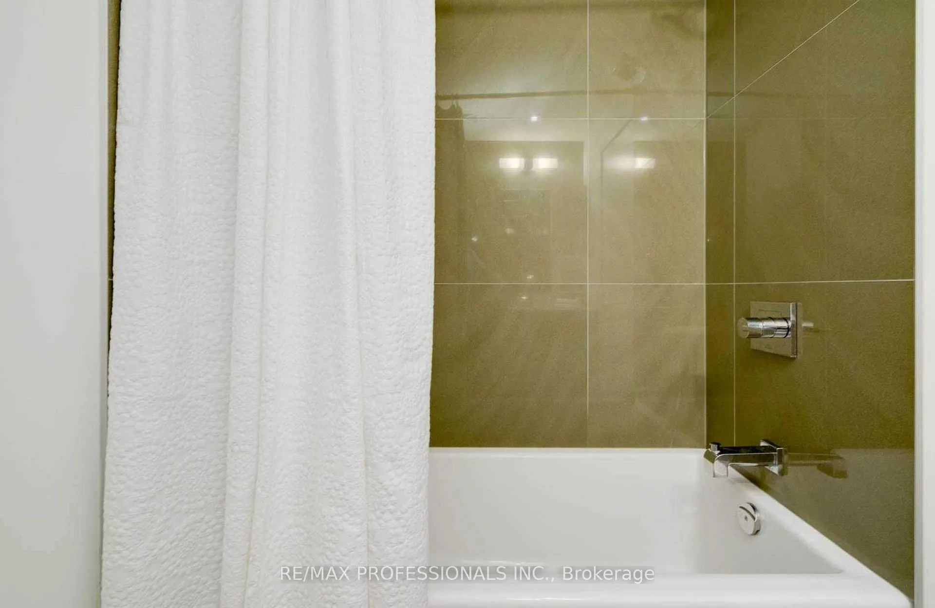 Photo 12 of Unit 503, 25 Baseball Place, Toronto, South Riverdale — HOMEH