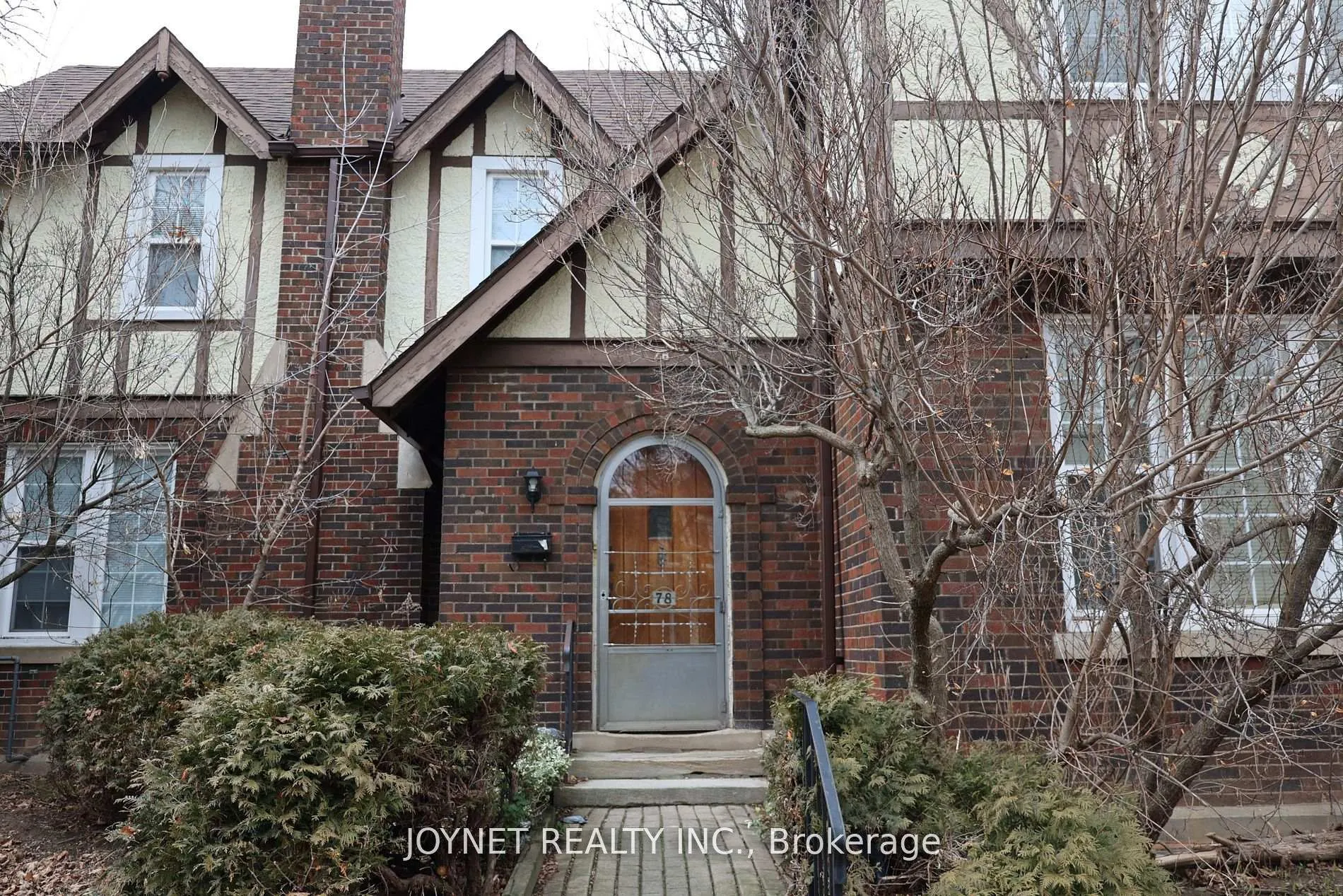 Photo 2 of 78 North Oval, Hamilton, Westdale — HOMEH