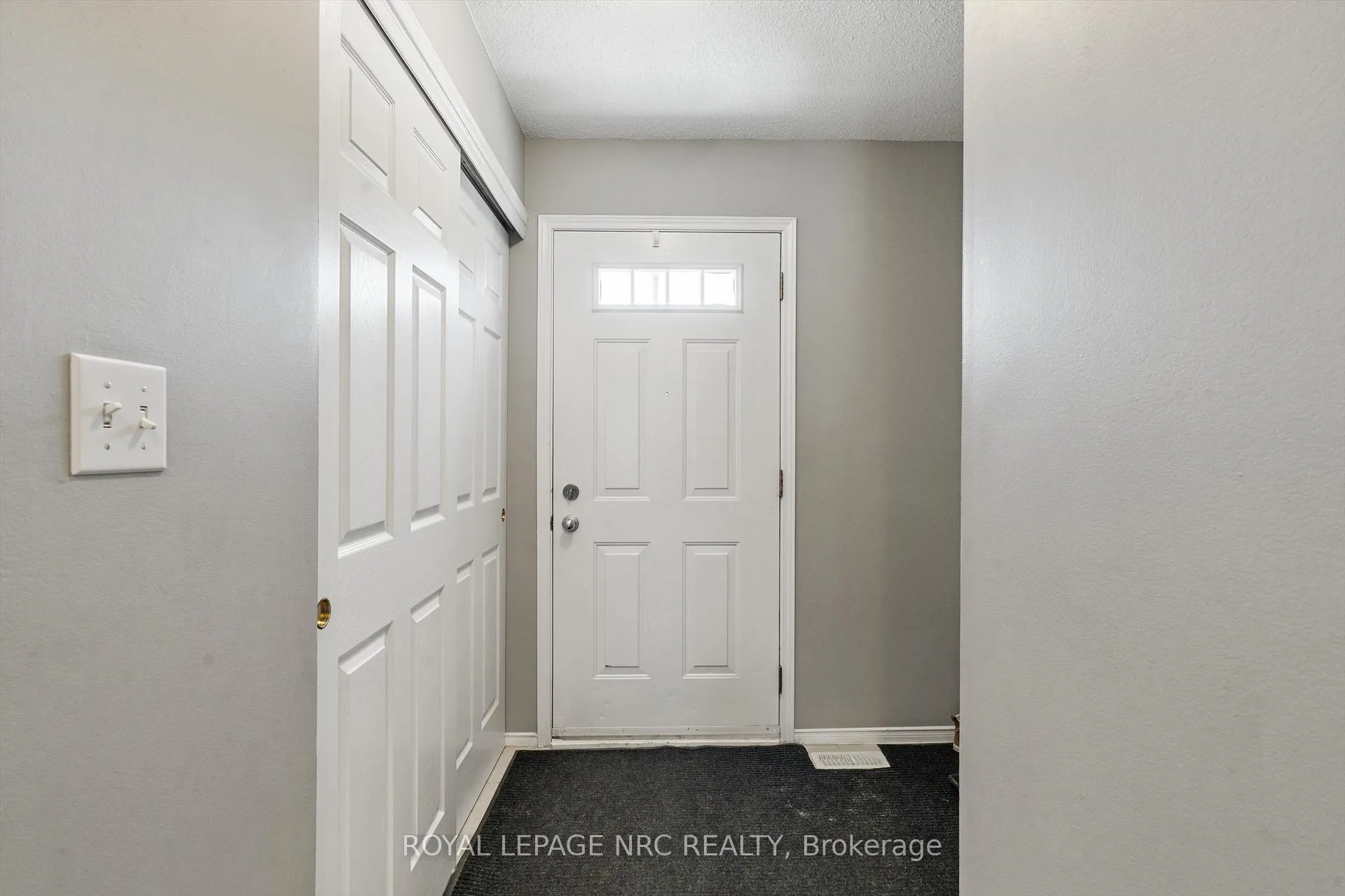 Photo 5 of Unit 15, 65 Dorchester Boulevard, St. Catharines, Carlton/Bunting — HOMEH
