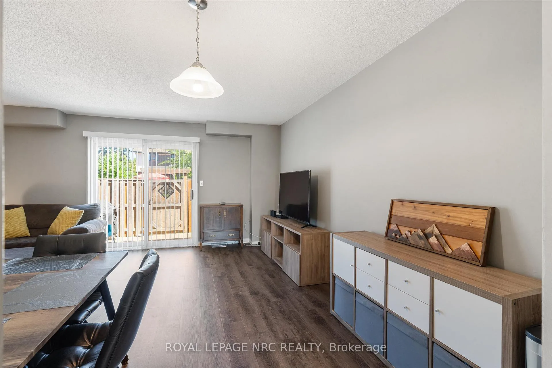 Photo 16 of Unit 15, 65 Dorchester Boulevard, St. Catharines, Carlton/Bunting — HOMEH