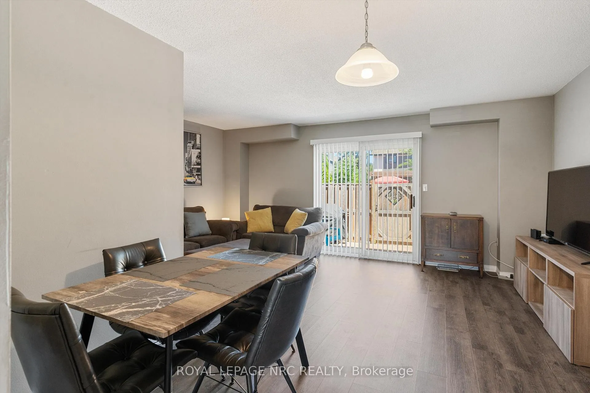 Photo 17 of Unit 15, 65 Dorchester Boulevard, St. Catharines, Carlton/Bunting — HOMEH