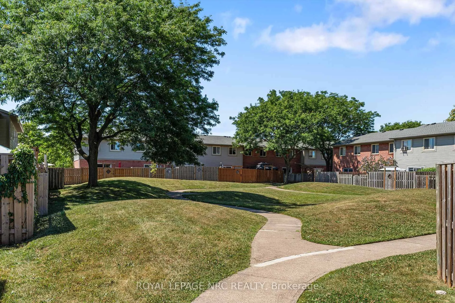Photo 35 of Unit 15, 65 Dorchester Boulevard, St. Catharines, Carlton/Bunting — HOMEH