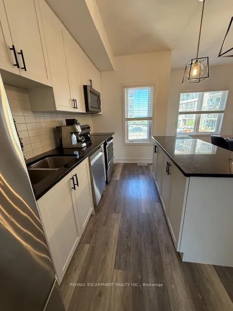 Photo 6 of Unit 2, 115 Shoreview Place, Hamilton, Lakeshore — HOMEH