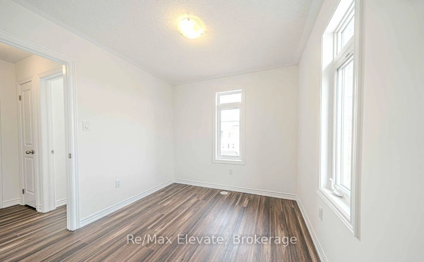 Photo 7 of 1815 Rex Heath Drive, Pickering, Duffin Heights — HOMEH
