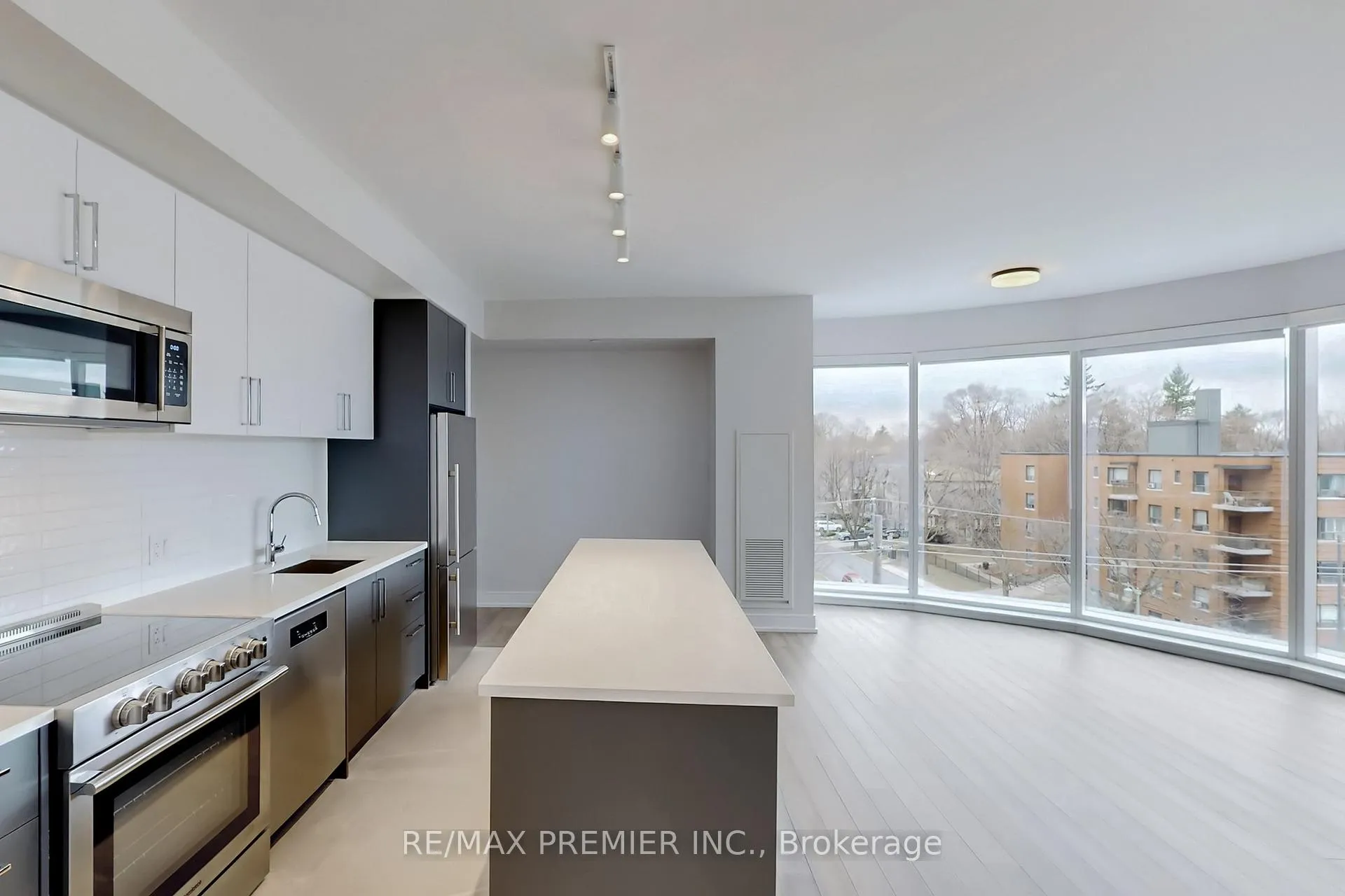 Photo 9 of Unit 607, 2525 Bathurst Street, Toronto, Forest Hill North — HOMEH