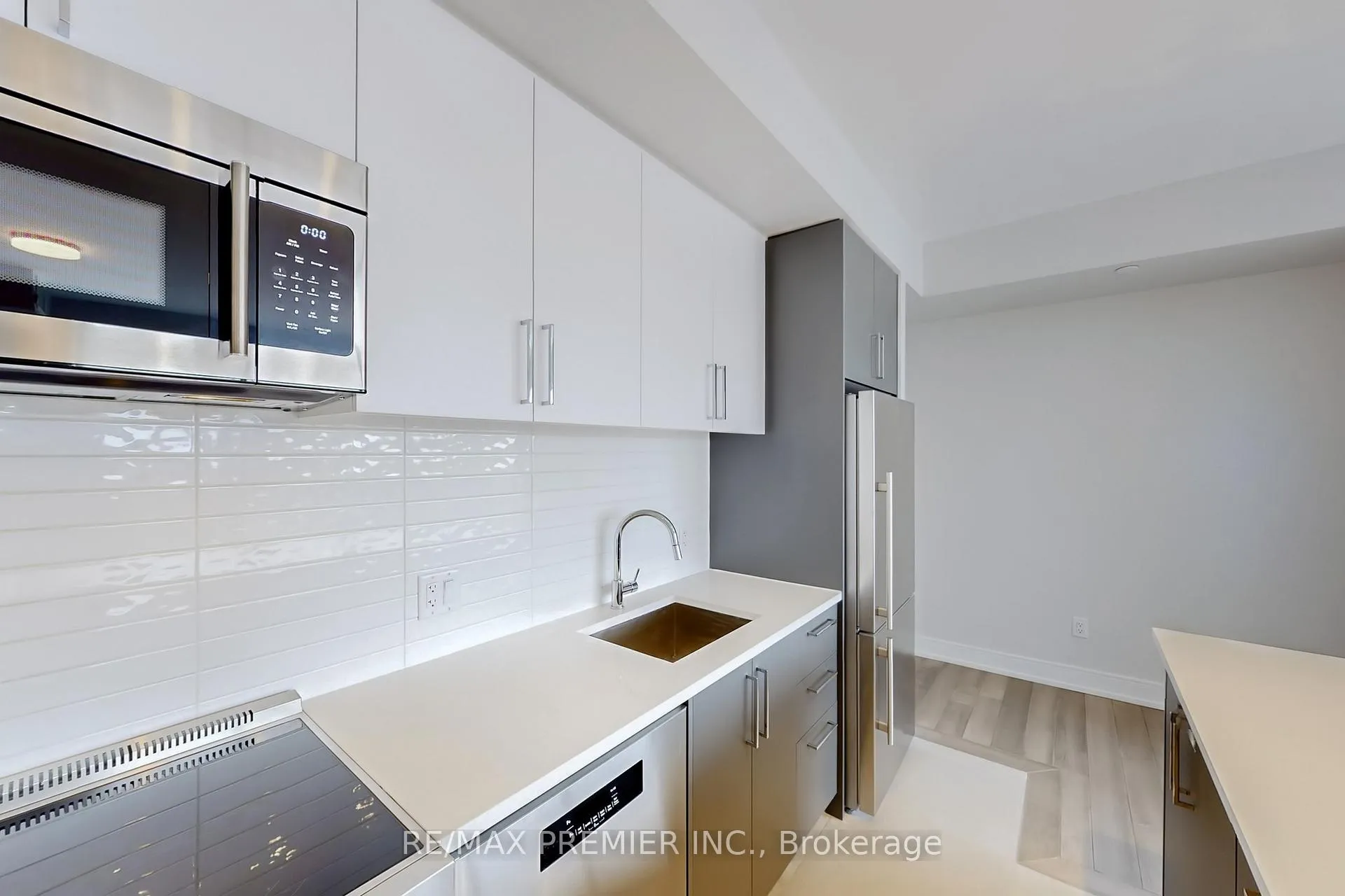 Photo 10 of Unit 607, 2525 Bathurst Street, Toronto, Forest Hill North — HOMEH