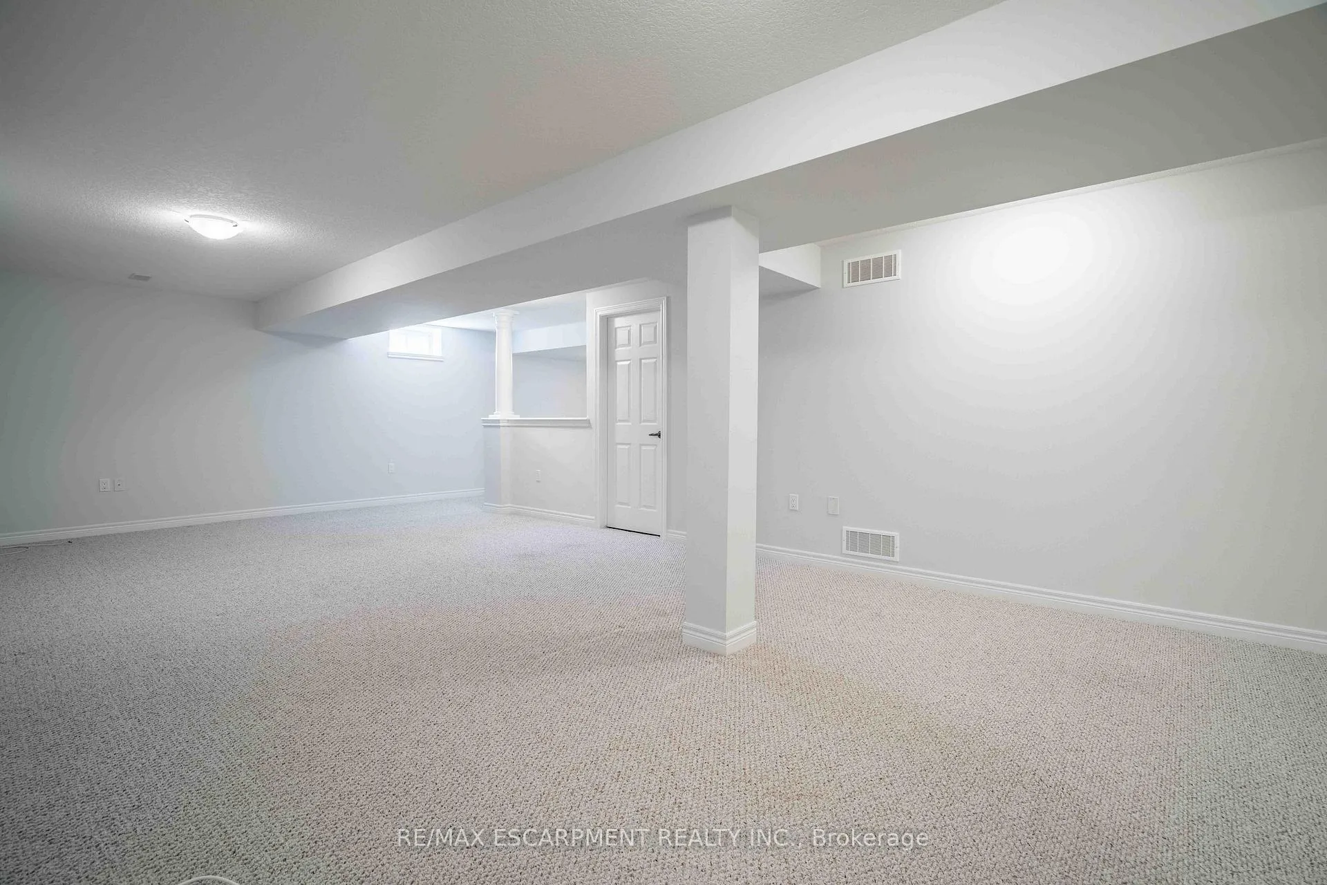 Photo 22 of 8 Hillgartner Lane, Hamilton, Binbrook — HOMEH