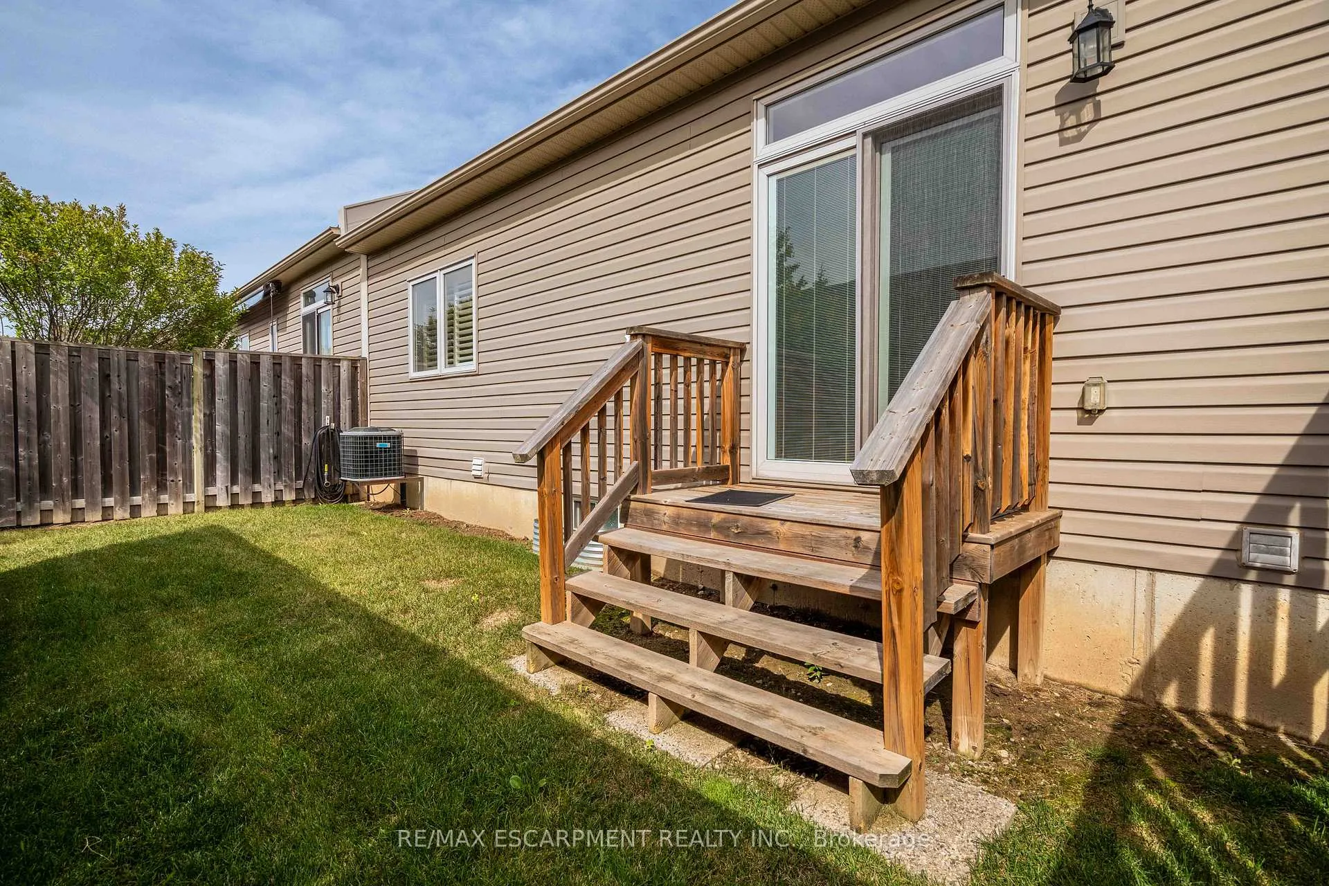 Photo 27 of 8 Hillgartner Lane, Hamilton, Binbrook — HOMEH