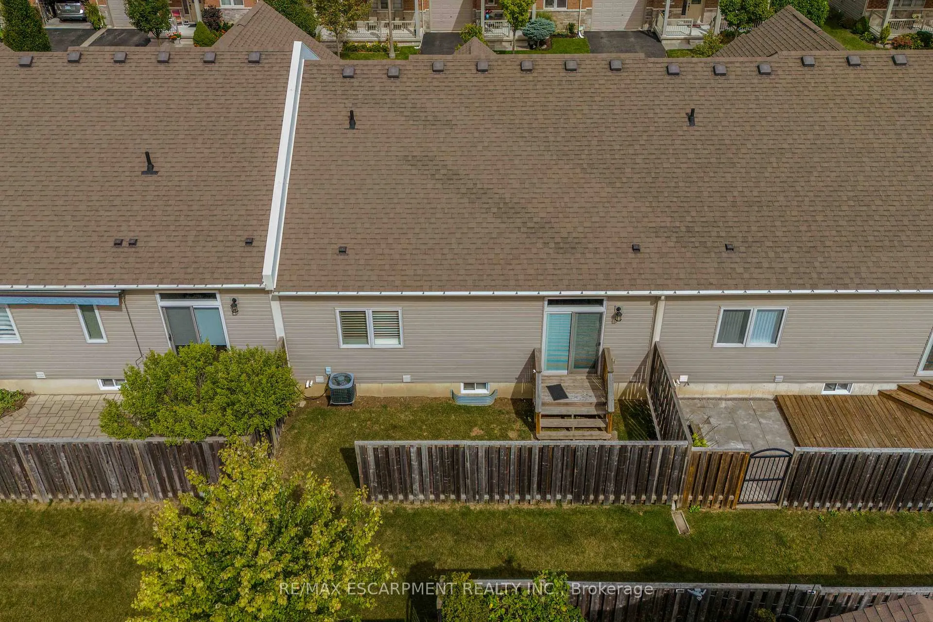 Photo 29 of 8 Hillgartner Lane, Hamilton, Binbrook — HOMEH