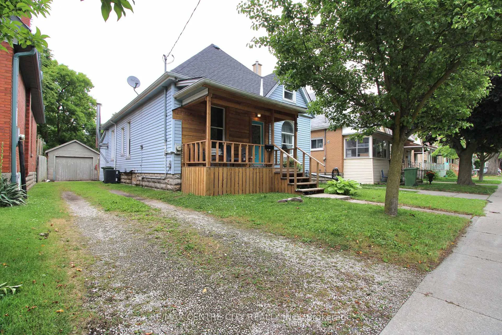 Photo 1 of 28 Maple Street, St. Thomas — HOMEH
