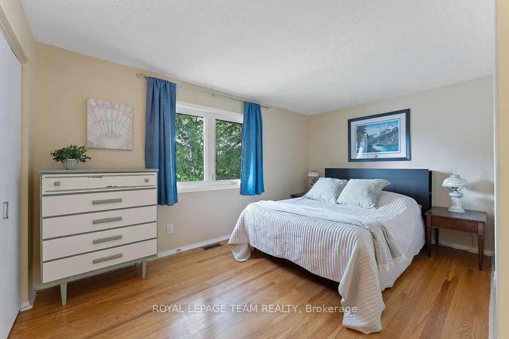 Photo 22 of 123 Abbeyhill Drive, Ottawa, Kanata - Glencairn/Hazeldean — HOMEH