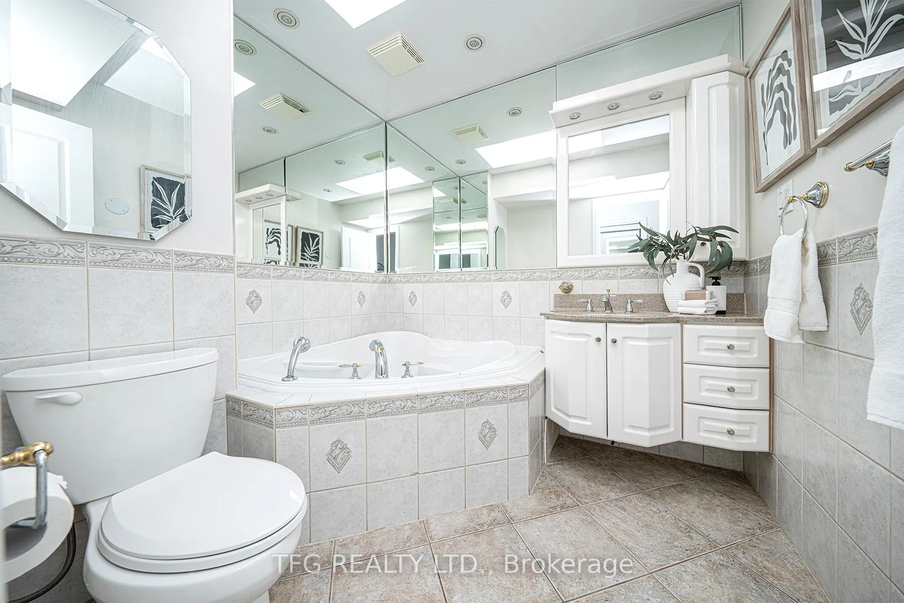 Photo 23 of Unit 7, 120 Glen Manor Drive, Toronto, The Beaches — HOMEH