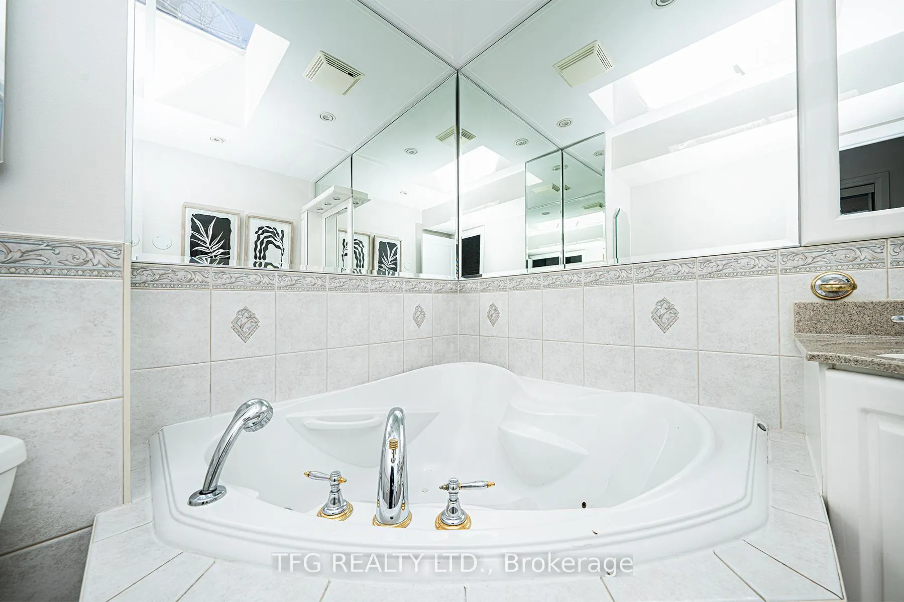 Photo 24 of Unit 7, 120 Glen Manor Drive, Toronto, The Beaches — HOMEH
