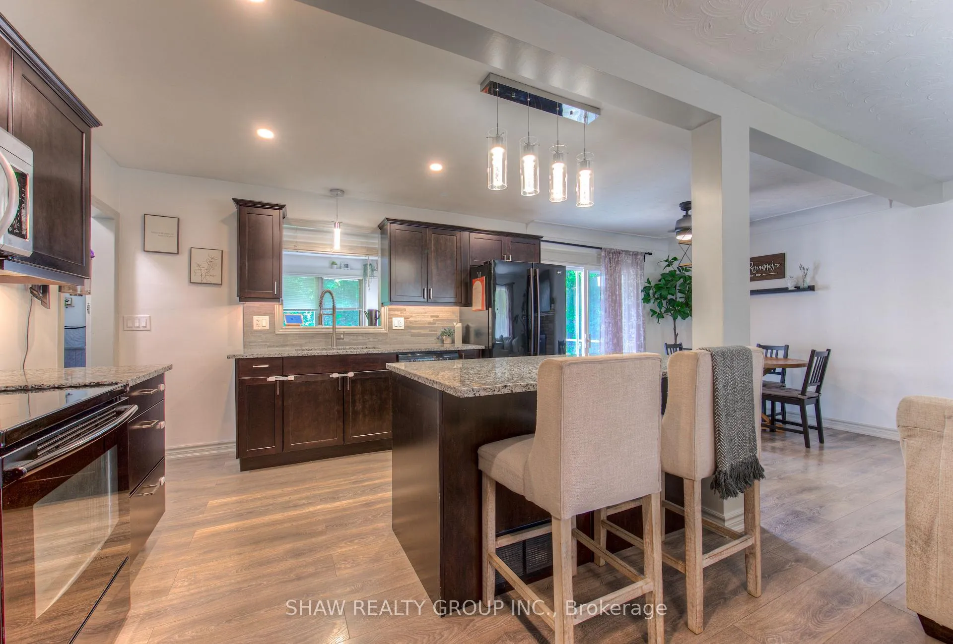 Photo 9 of 95 Silver Street, Brant, Paris — HOMEH