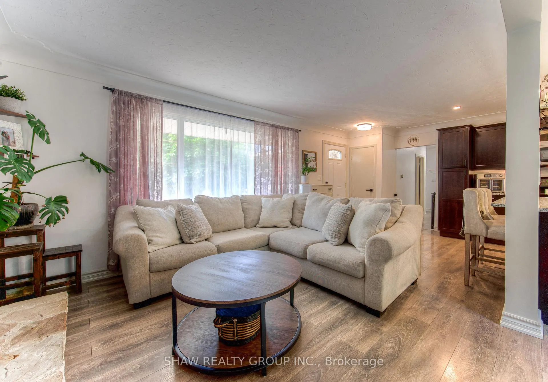 Photo 16 of 95 Silver Street, Brant, Paris — HOMEH