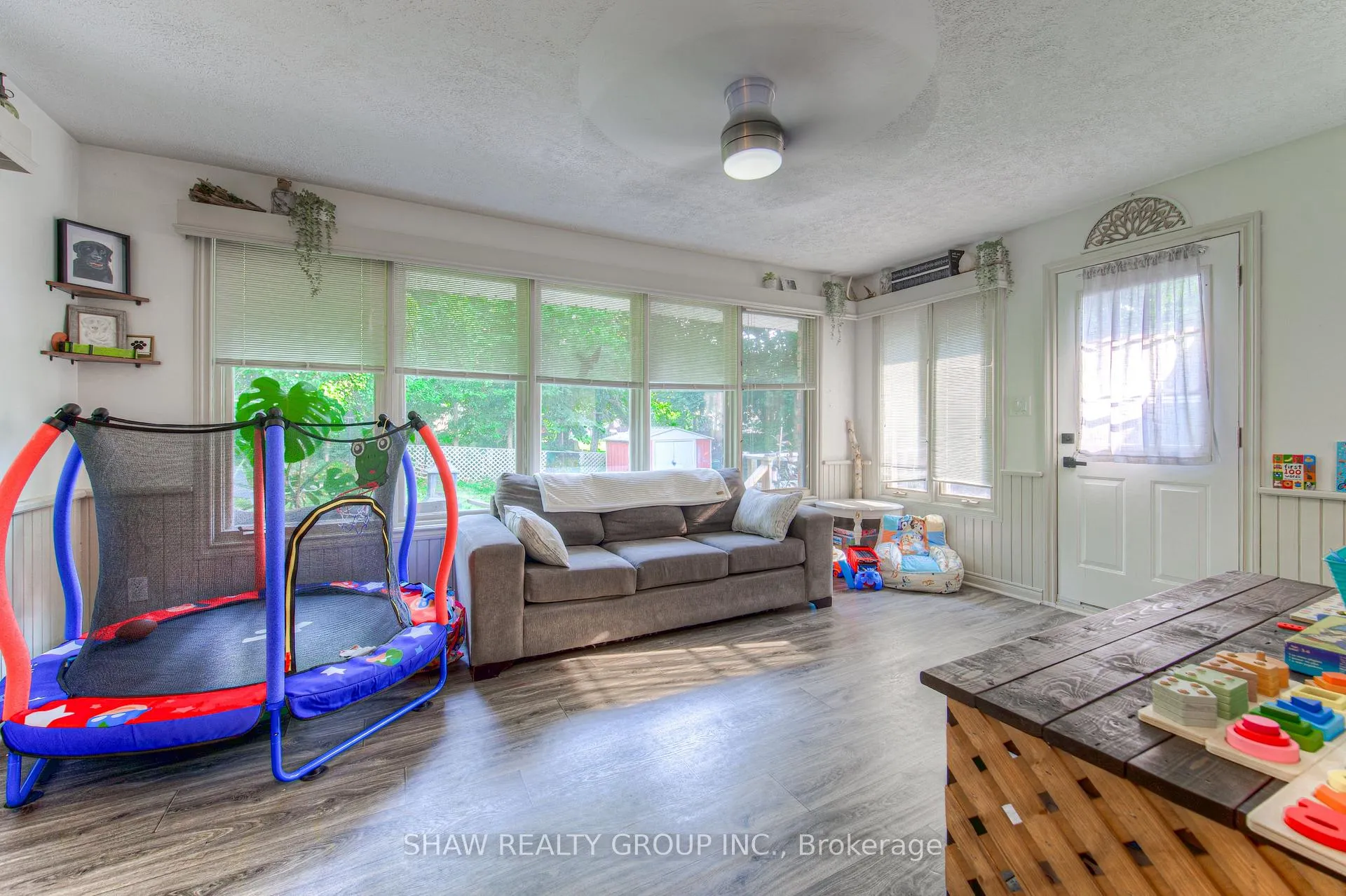 Photo 18 of 95 Silver Street, Brant, Paris — HOMEH
