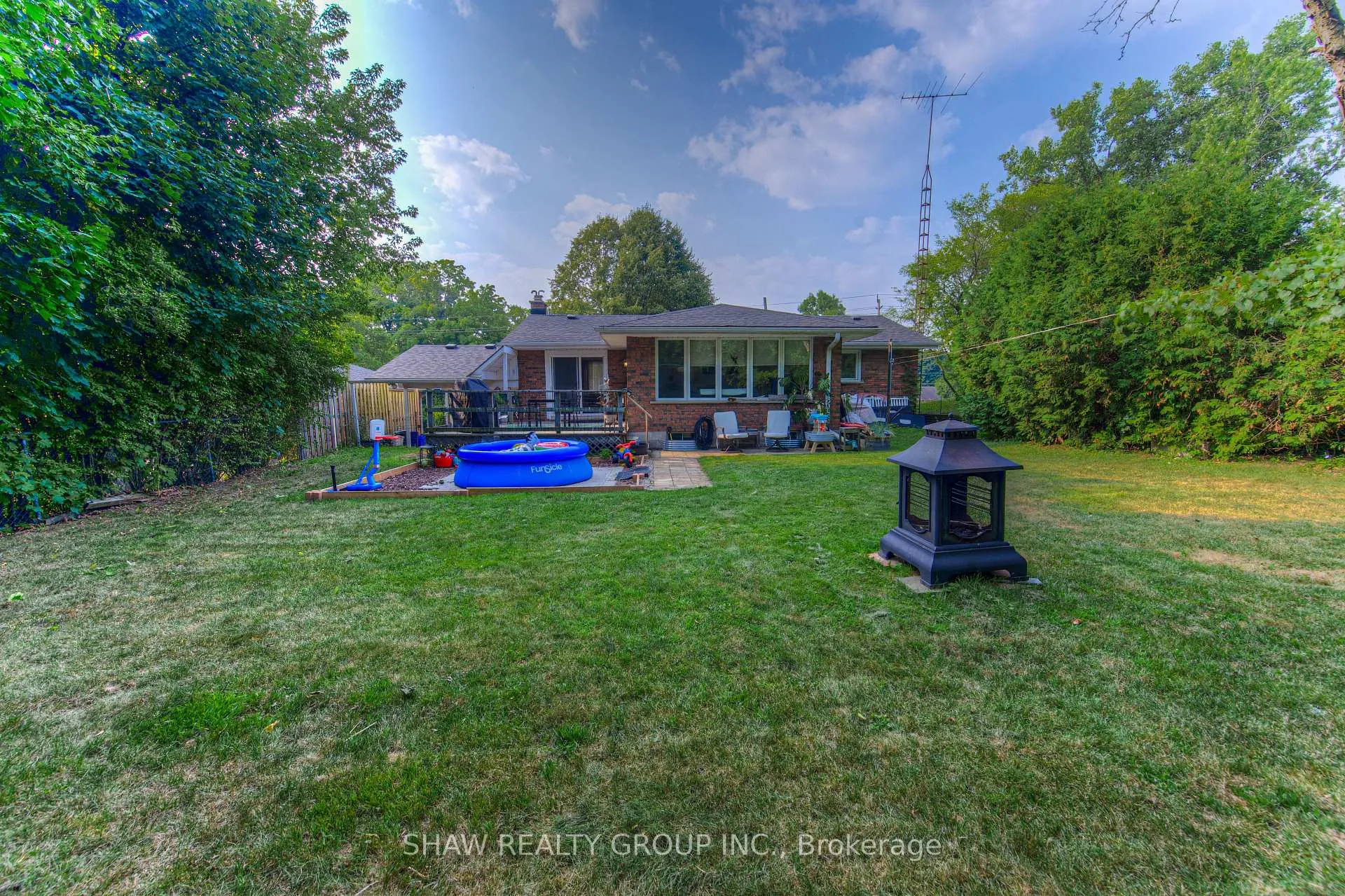 Photo 43 of 95 Silver Street, Brant, Paris — HOMEH
