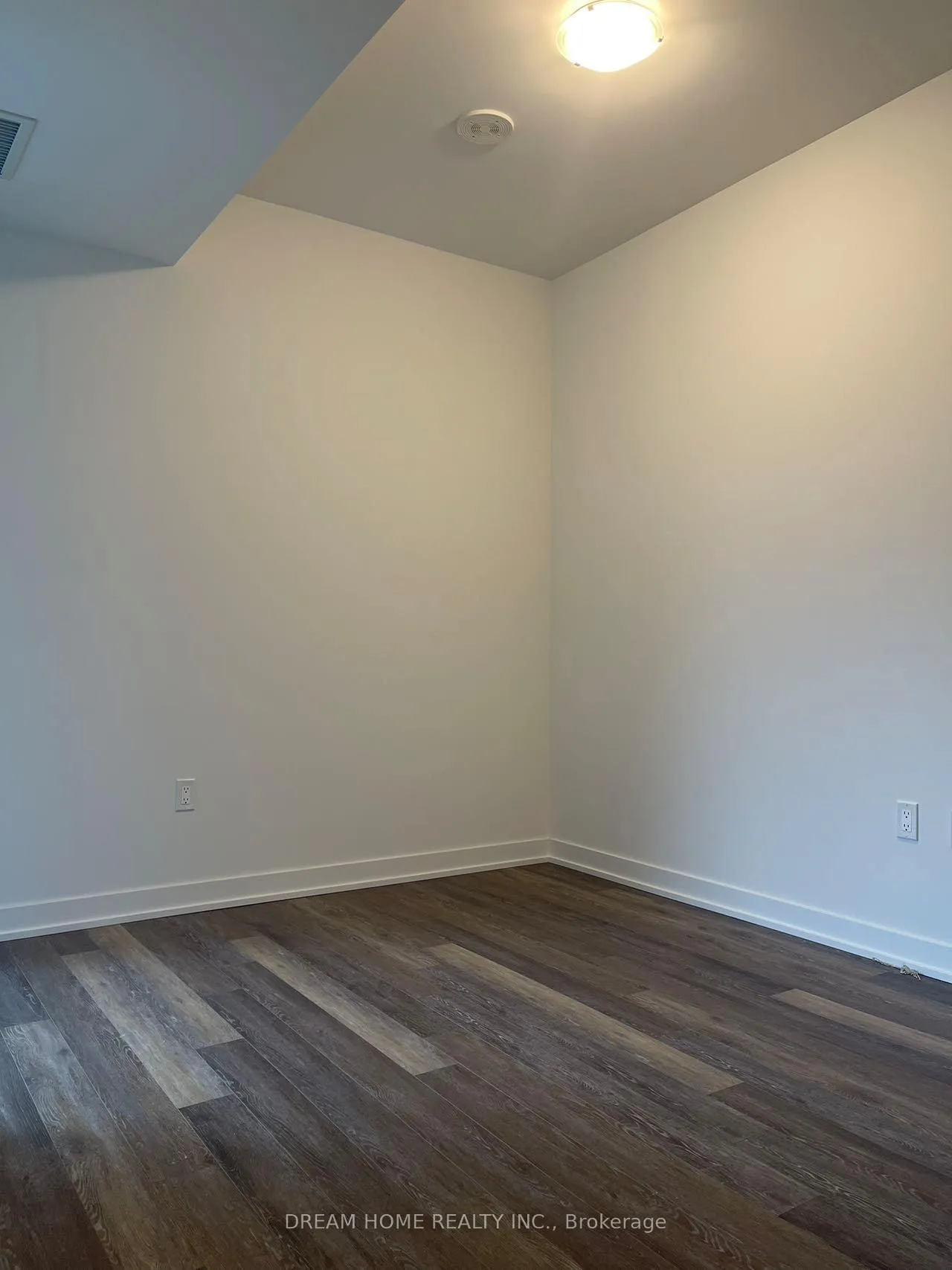Photo 5 of Unit 218, 250 Lawrence Avenue W, Toronto, Lawrence Park North — HOMEH
