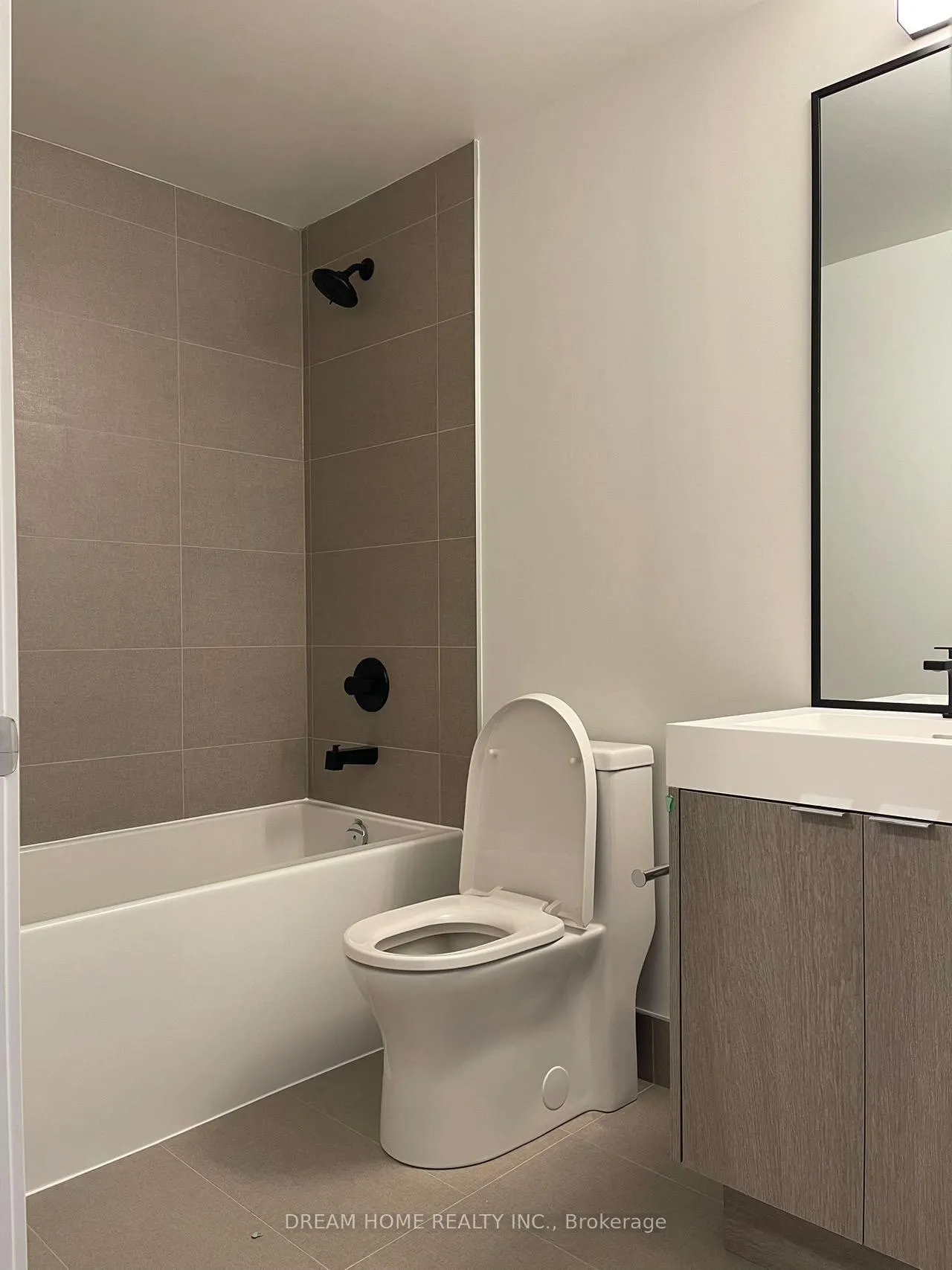 Photo 9 of Unit 218, 250 Lawrence Avenue W, Toronto, Lawrence Park North — HOMEH