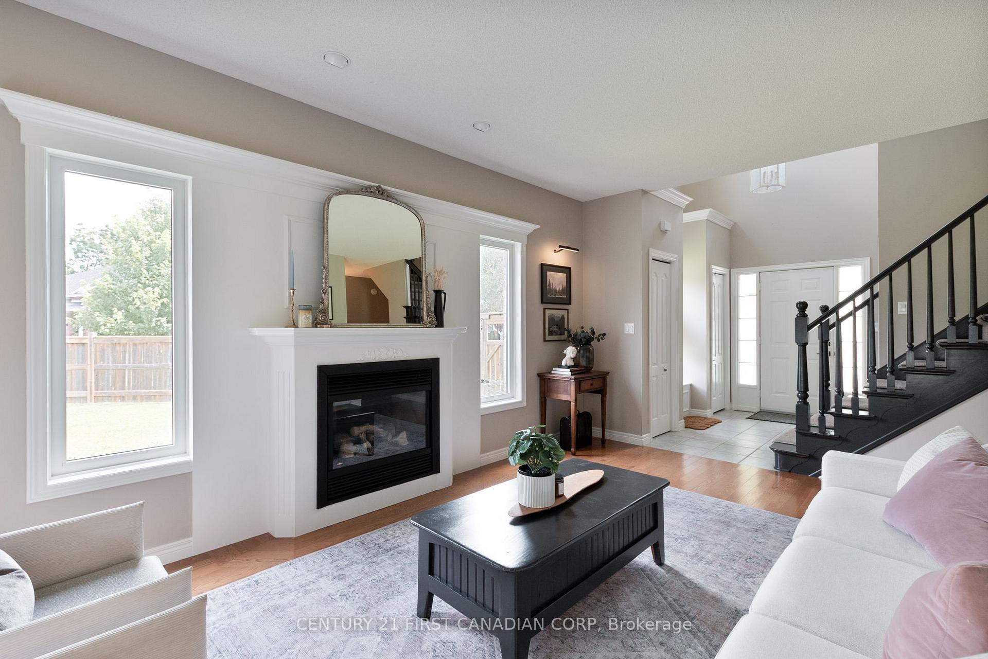Photo 12 of 23 Symphony Court, Central Elgin, Lynhurst — HOMEH