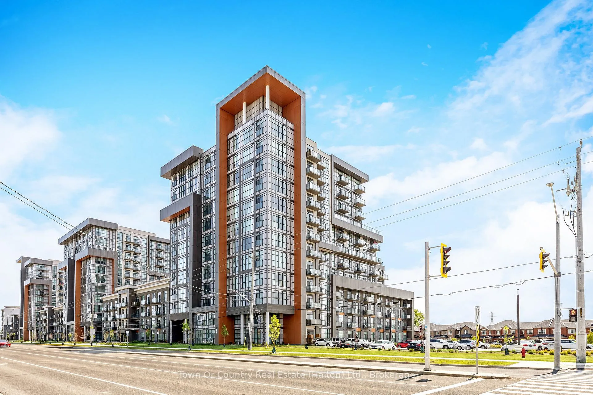Photo 2 of Unit 1106, 450 Dundas Street E, Hamilton, Waterdown — HOMEH