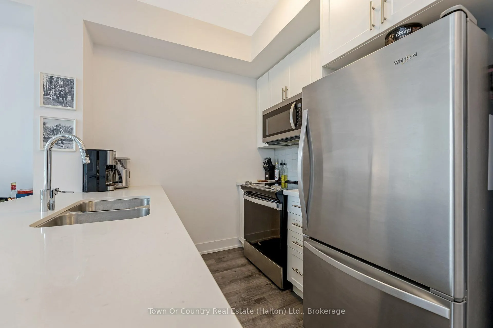 Photo 5 of Unit 1106, 450 Dundas Street E, Hamilton, Waterdown — HOMEH