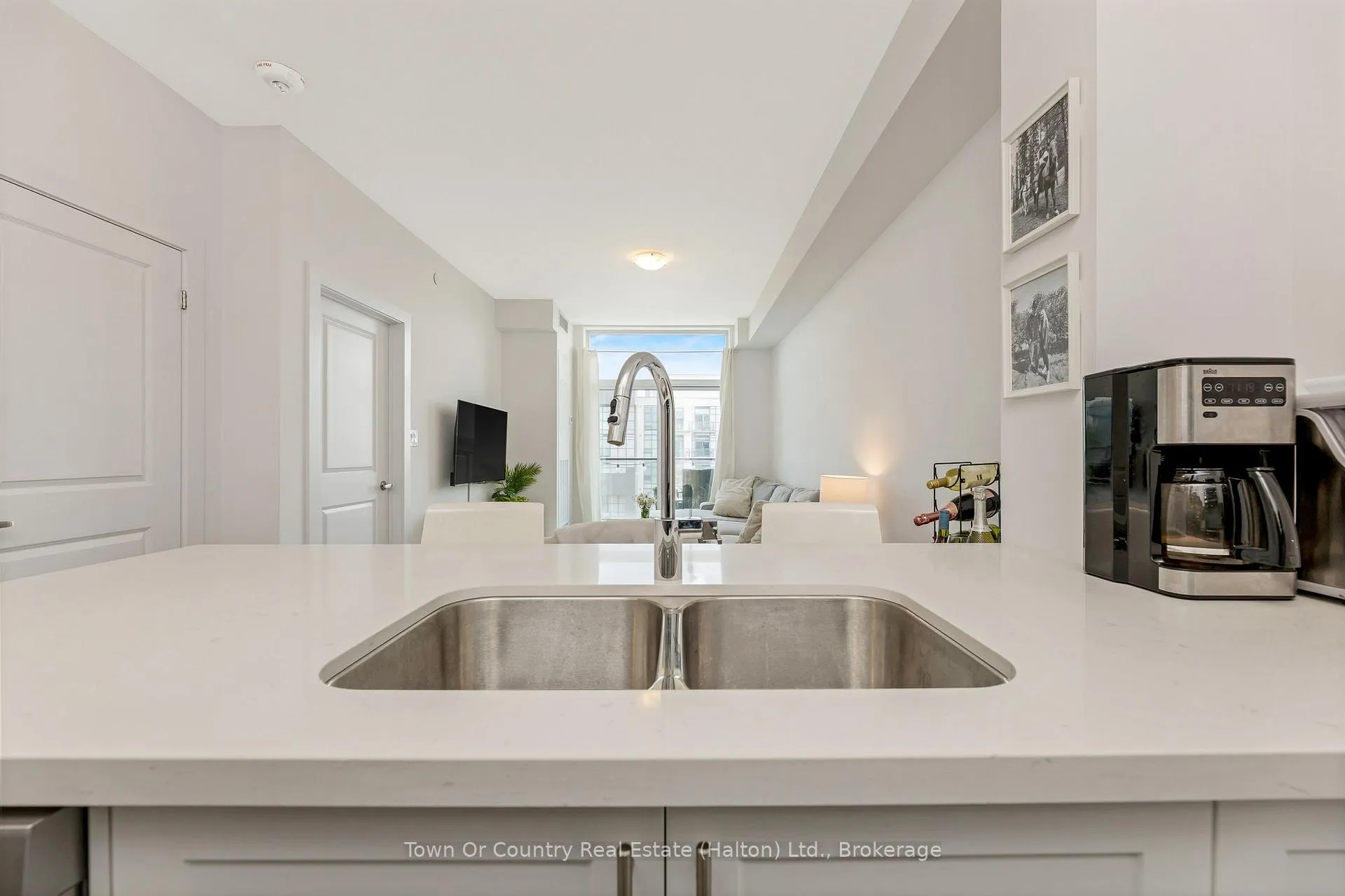 Photo 6 of Unit 1106, 450 Dundas Street E, Hamilton, Waterdown — HOMEH