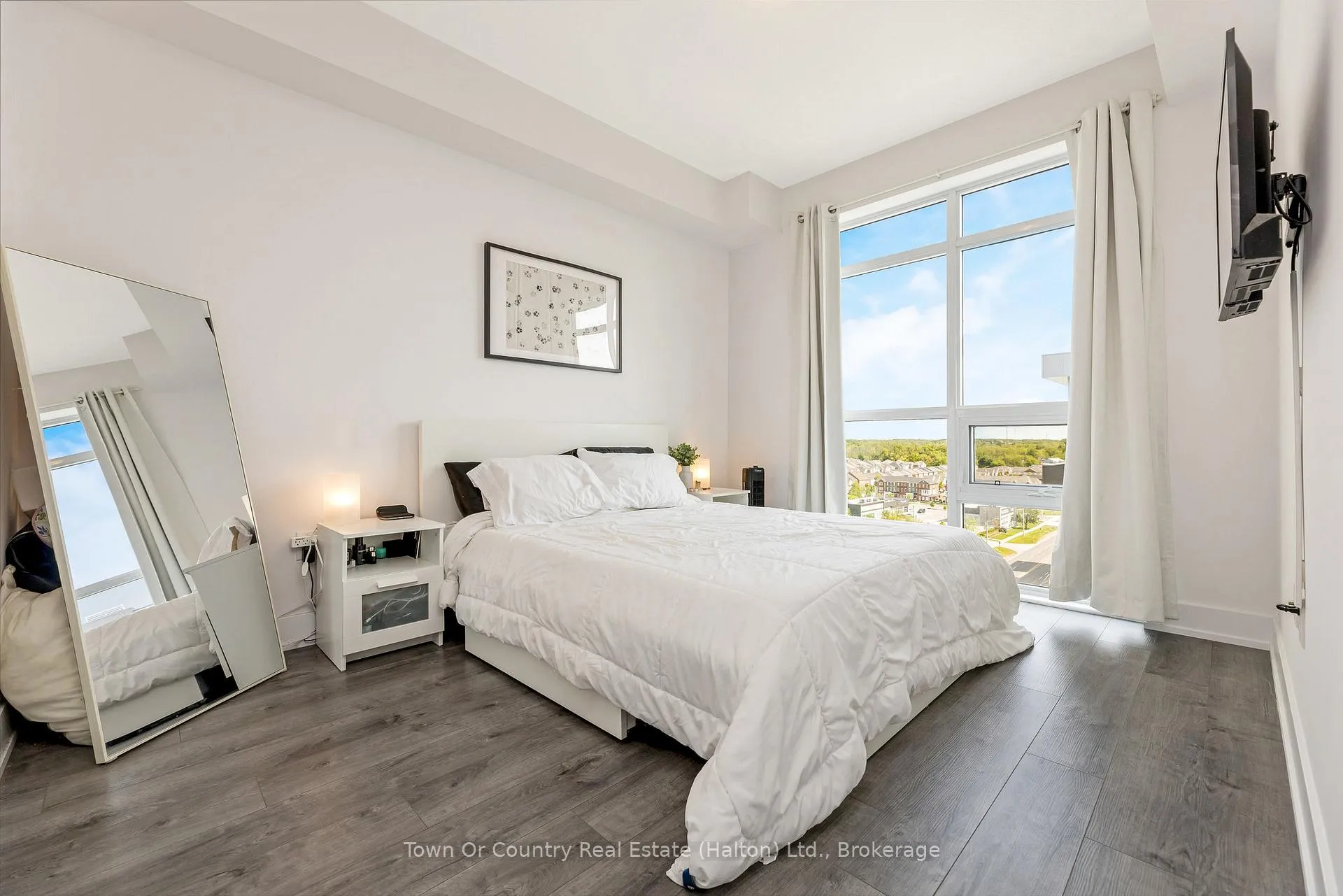 Photo 10 of Unit 1106, 450 Dundas Street E, Hamilton, Waterdown — HOMEH