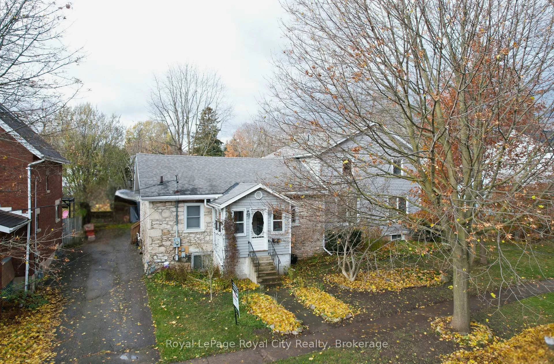 Photo 1 of 69 Nottingham Street, Guelph, Downtown — HOMEH