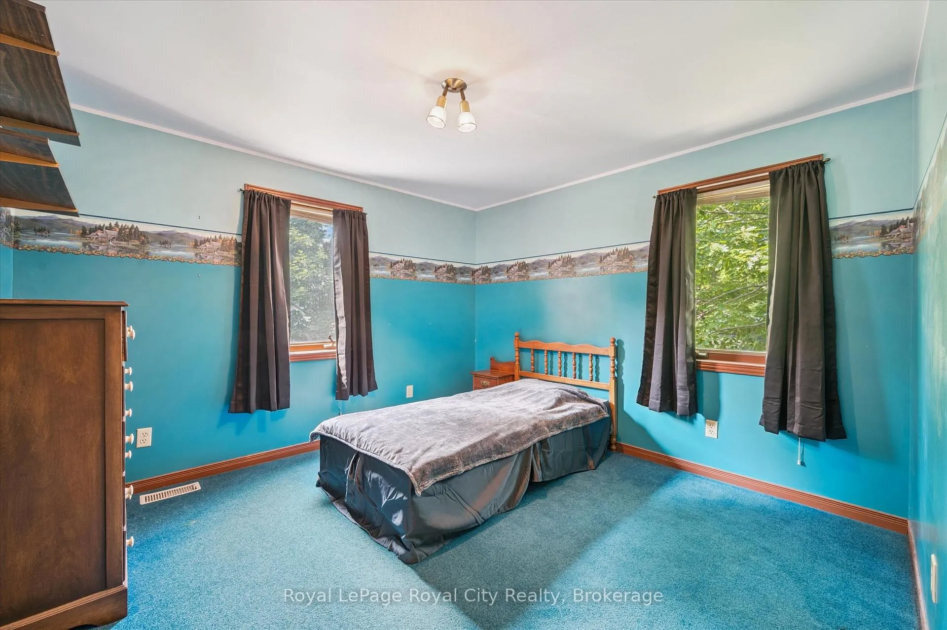 Photo 23 of 69 Nottingham Street, Guelph, Downtown — HOMEH