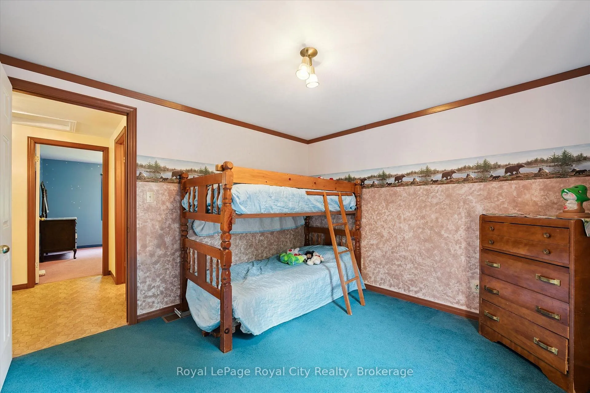 Photo 24 of 69 Nottingham Street, Guelph, Downtown — HOMEH