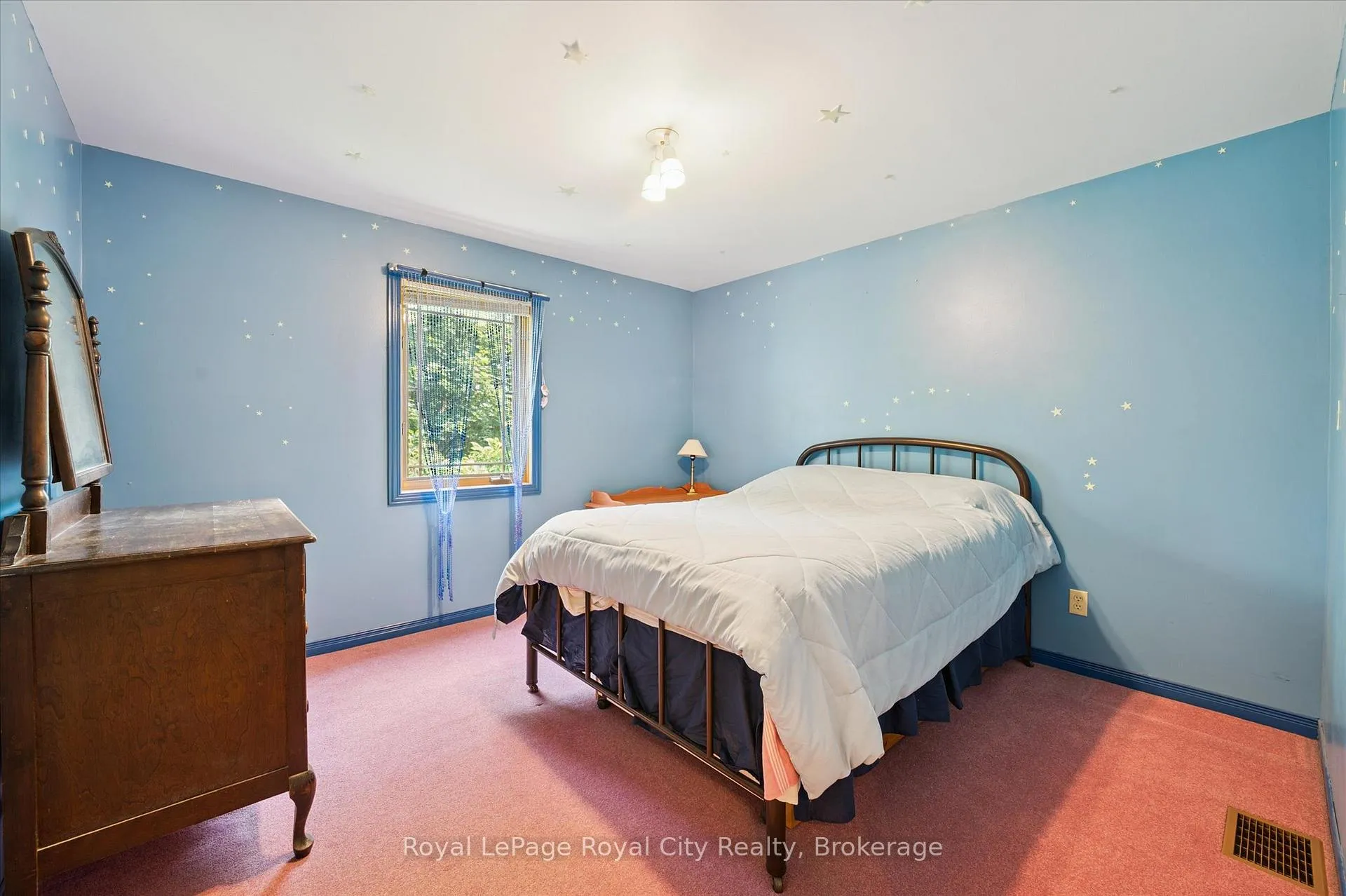 Photo 25 of 69 Nottingham Street, Guelph, Downtown — HOMEH