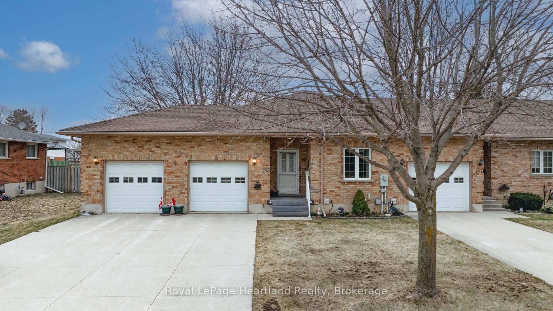 Photo 1 of 243 Martha Street, Goderich, Goderich (Town) — HOMEH