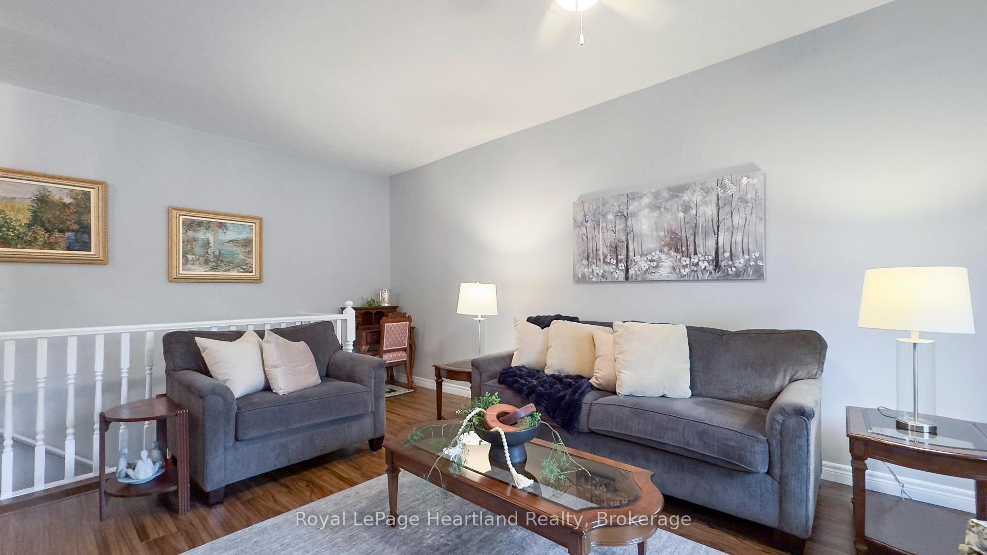 Photo 4 of 243 Martha Street, Goderich, Goderich (Town) — HOMEH